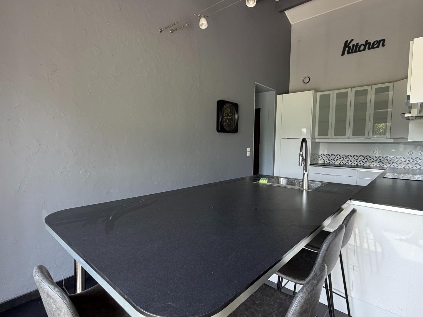 Maison à vendre - 5 pièces - 143m2 - La Crèche (79260)