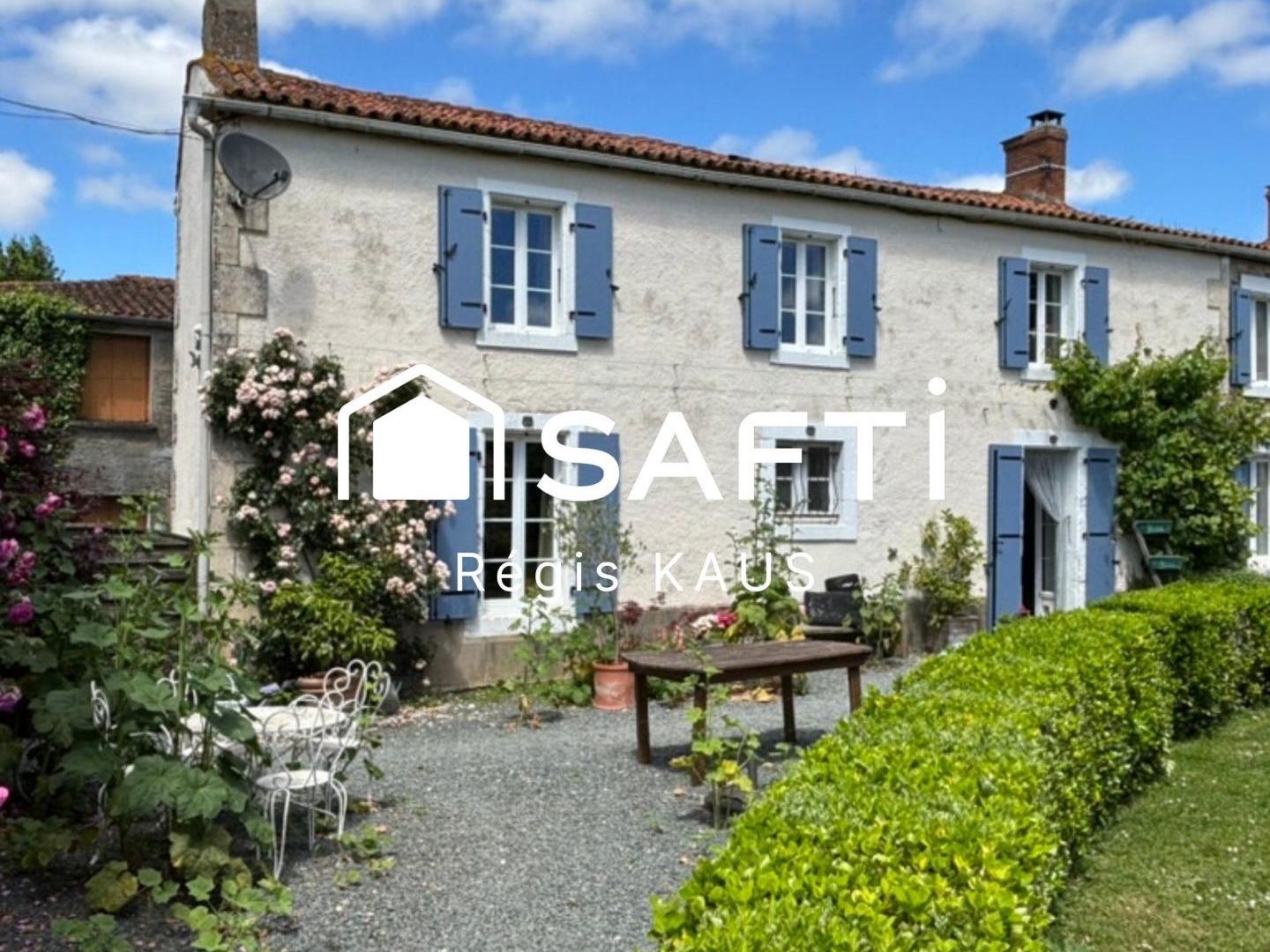 maison avec gîtes, piscine et dépendance