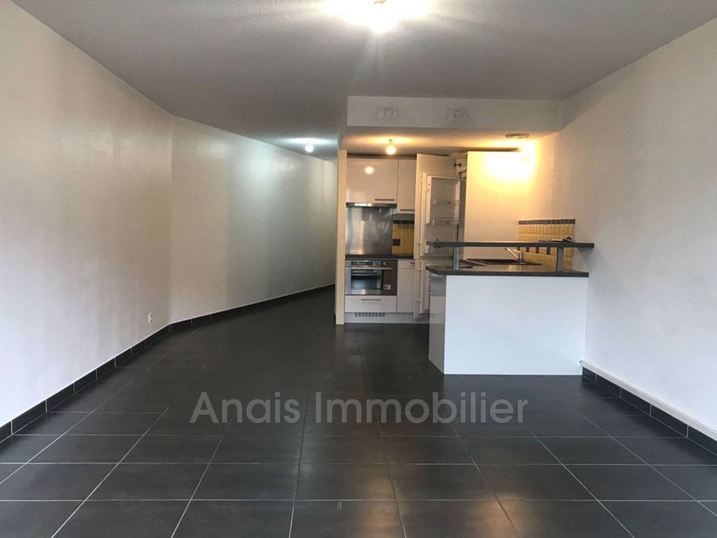Achat appartement 2 pices - 1 chambre - Sainte-Maxime. Anais-I
