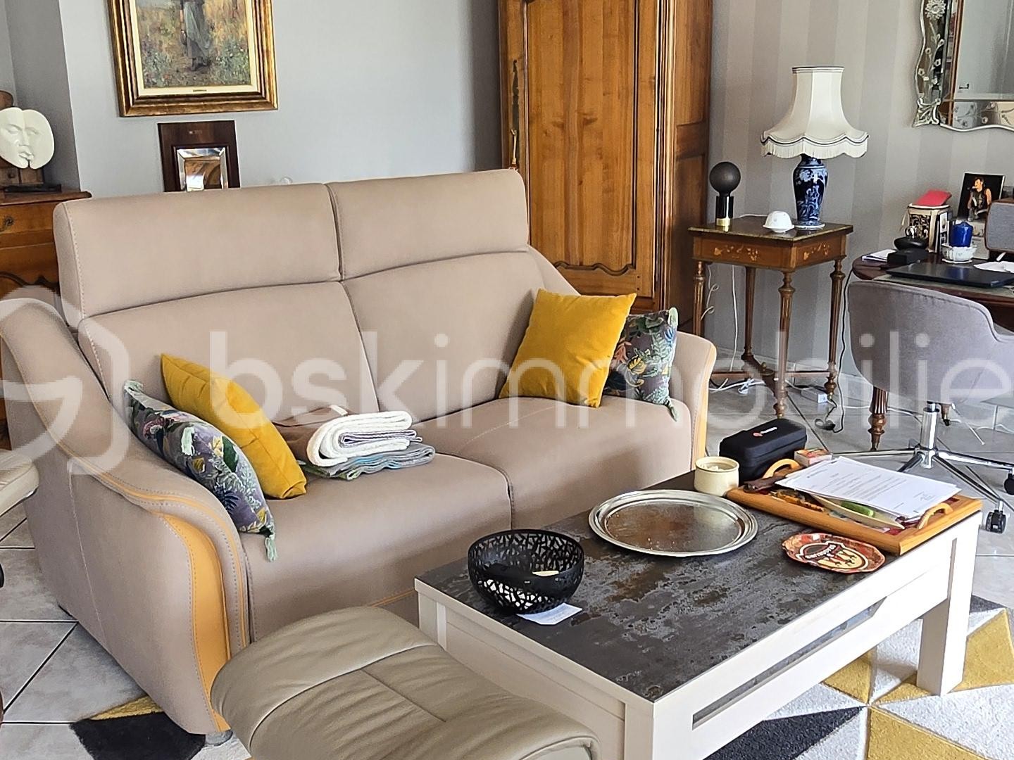 Appartement à vendre - 5 pièces - 152m2 - Nevers (58000)