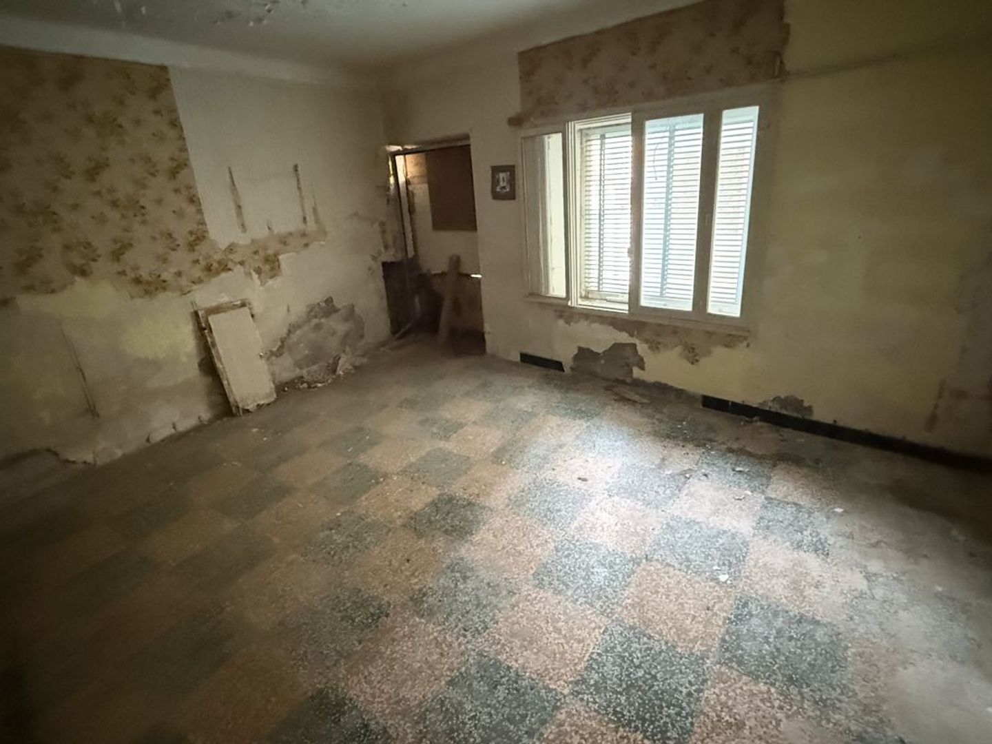 Locaux à vendre - 4 pièces - 95m2 - Olonzac (34210)