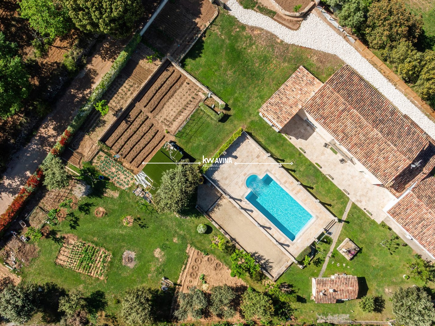 Maison à vendre - 10 pièces - 330m2 - Jouques (13490)