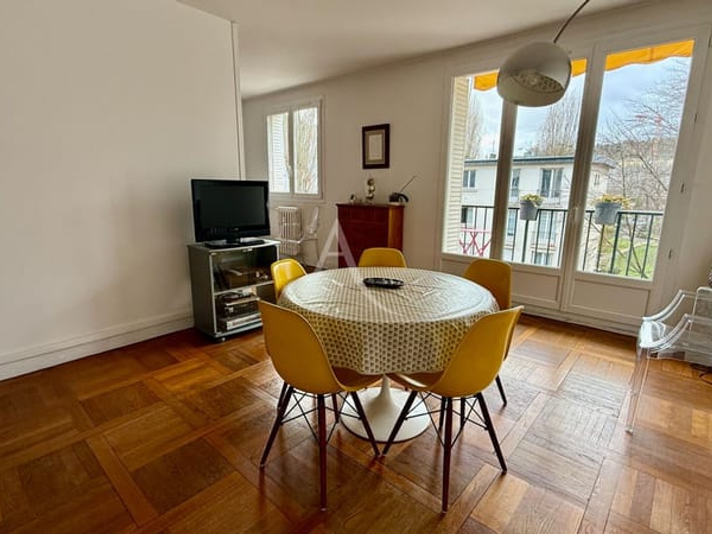 Appartement à vendre - 2 pièces - 55m2 - Boulogne-Billancourt (92100)
