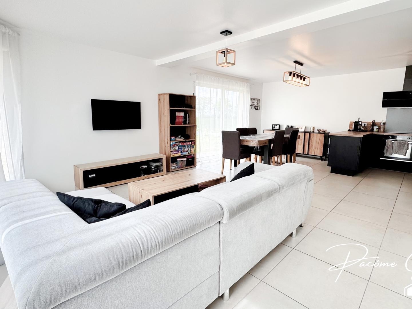 Maison à vendre - 5 pièces - 109m2 - Boulon (14220)