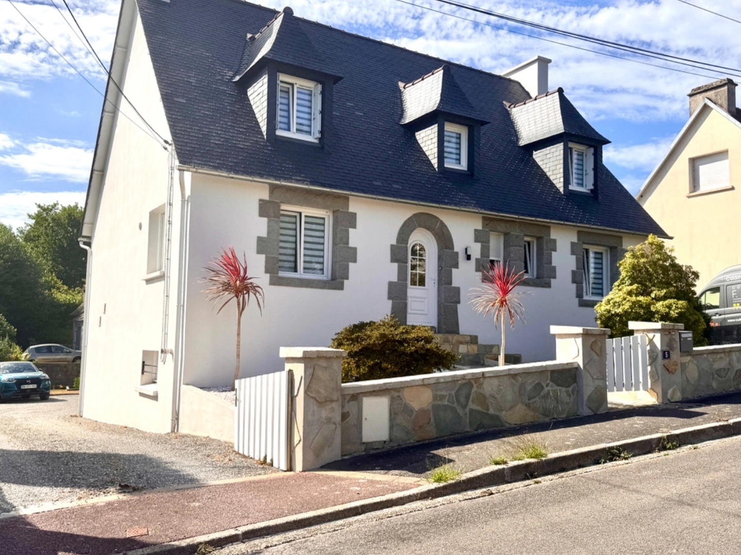 Maison 7 pièces 143 m²