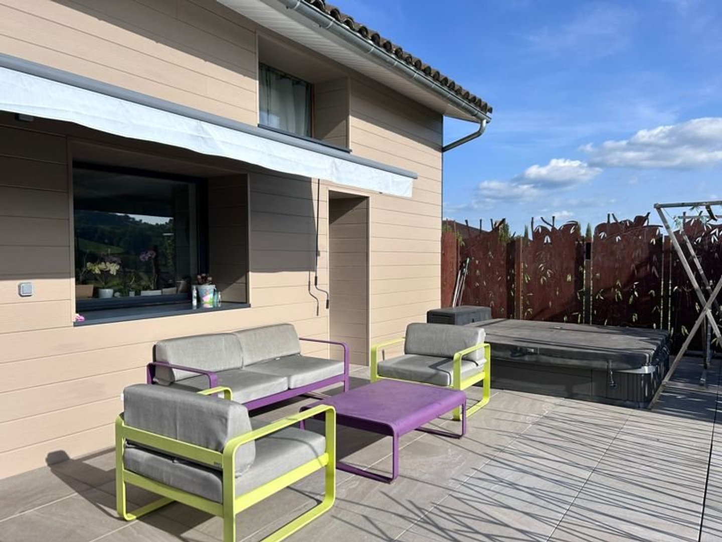 Maison à vendre - 8 pièces - 156m2 - Maurs (15600)