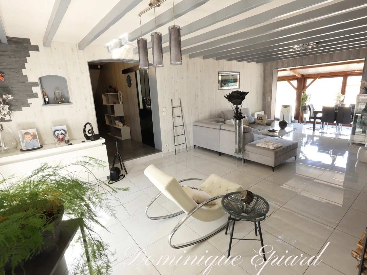Maison à vendre - 5 pièces - 137m2 - Nouaillé-Maupertuis (86340)