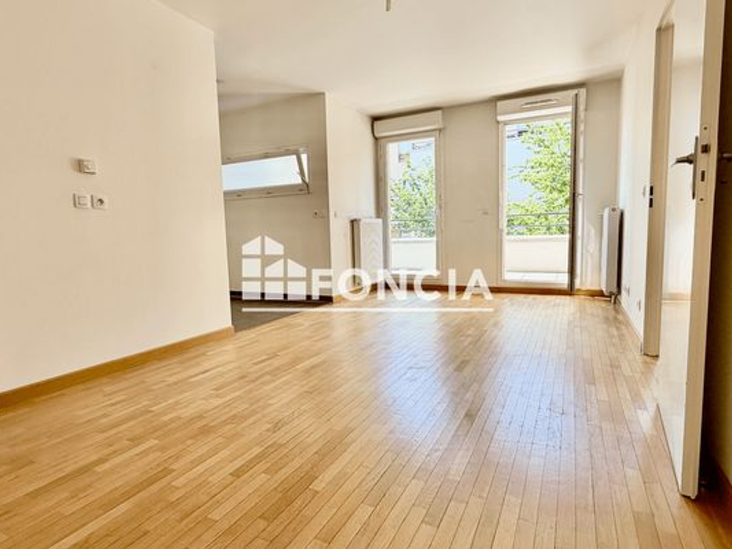 Appartement à vendre - 2 pièces - 45m2 - Saint-Germain-En-... (78100)