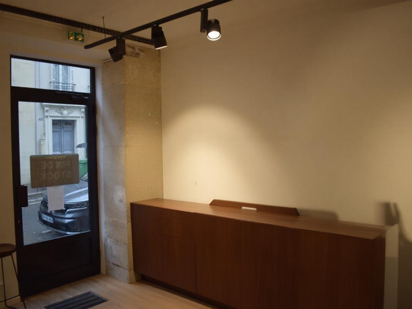 Magasin à vendre - 55m2 - Paris 17e (75017)