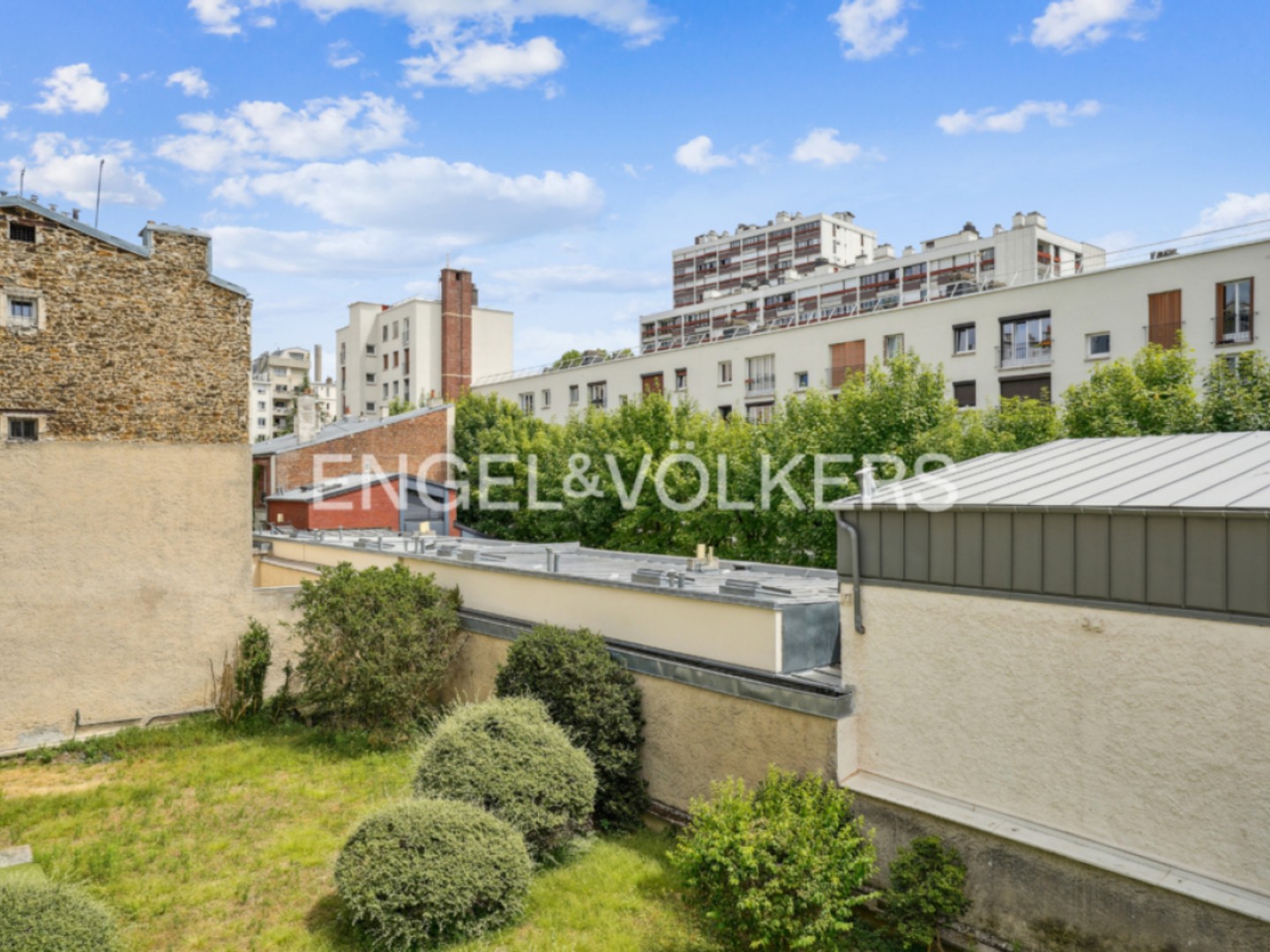 Paris XVII-Epinettes - Appartement 3 pièces - Balcon sans vis-à-
