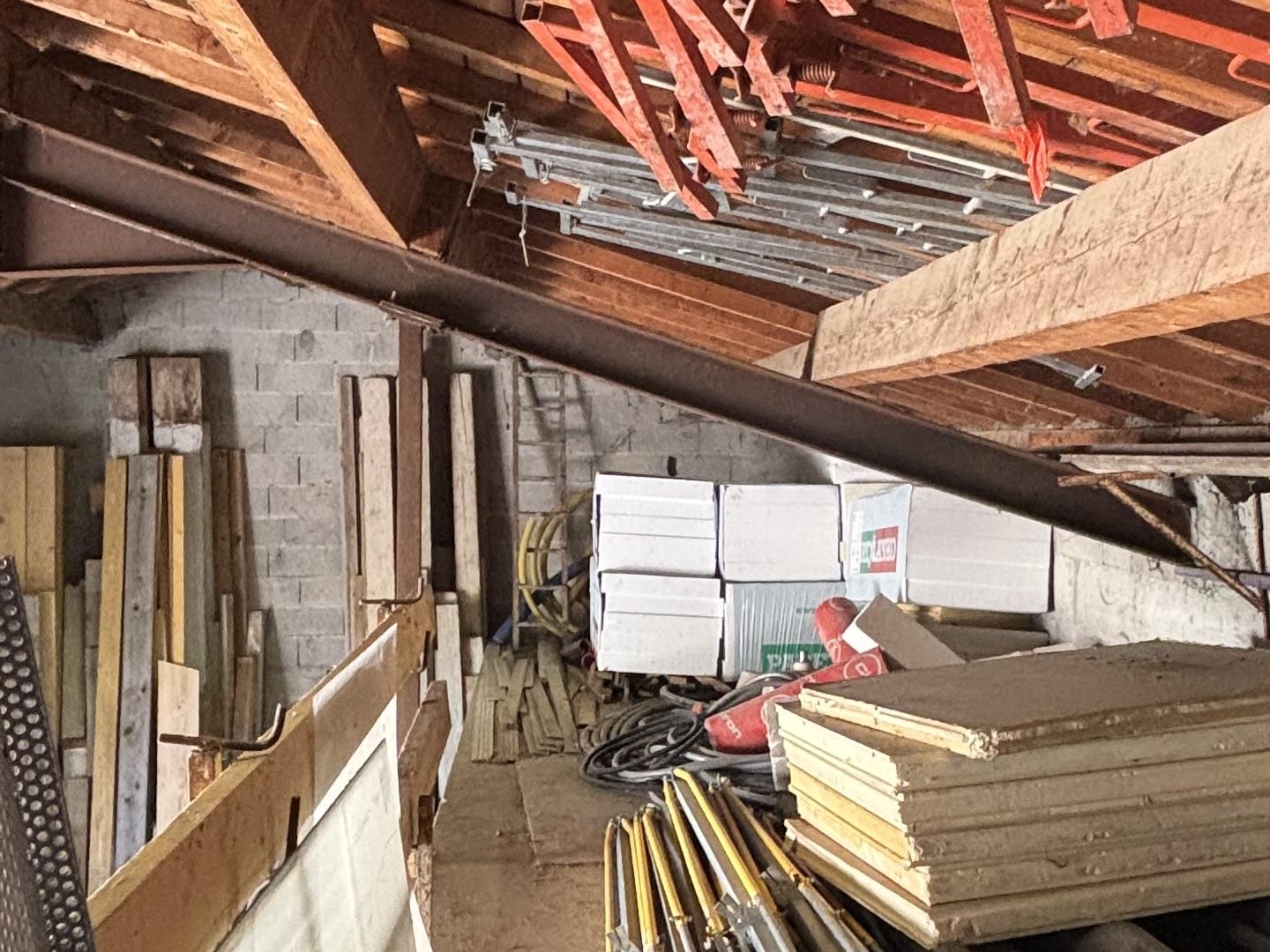 Maison à vendre - 2 pièces - 132m2 - Belleville-En-Bea... (69220)
