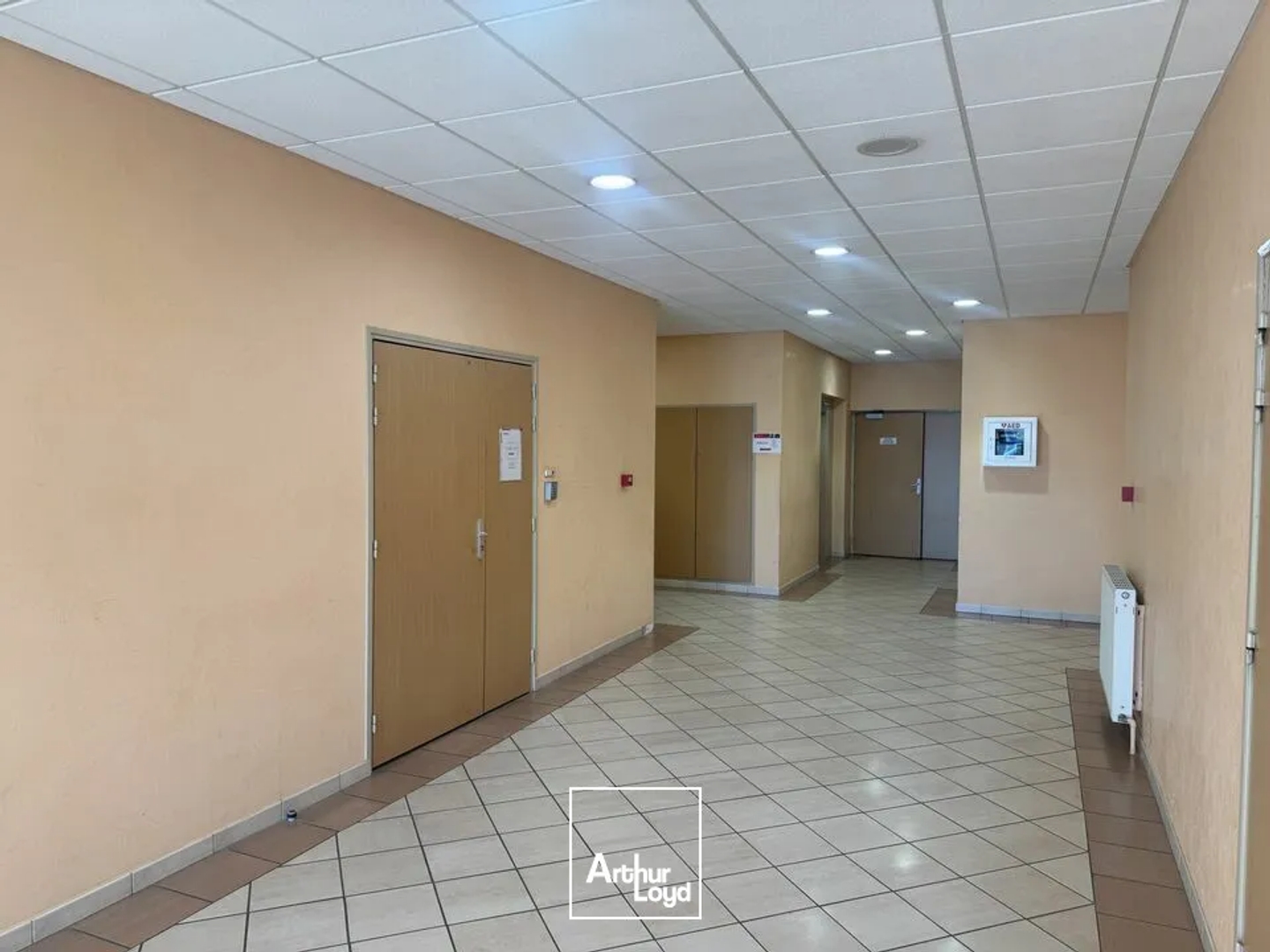 Bureaux à vendre - 355m2 - Besançon (25000)