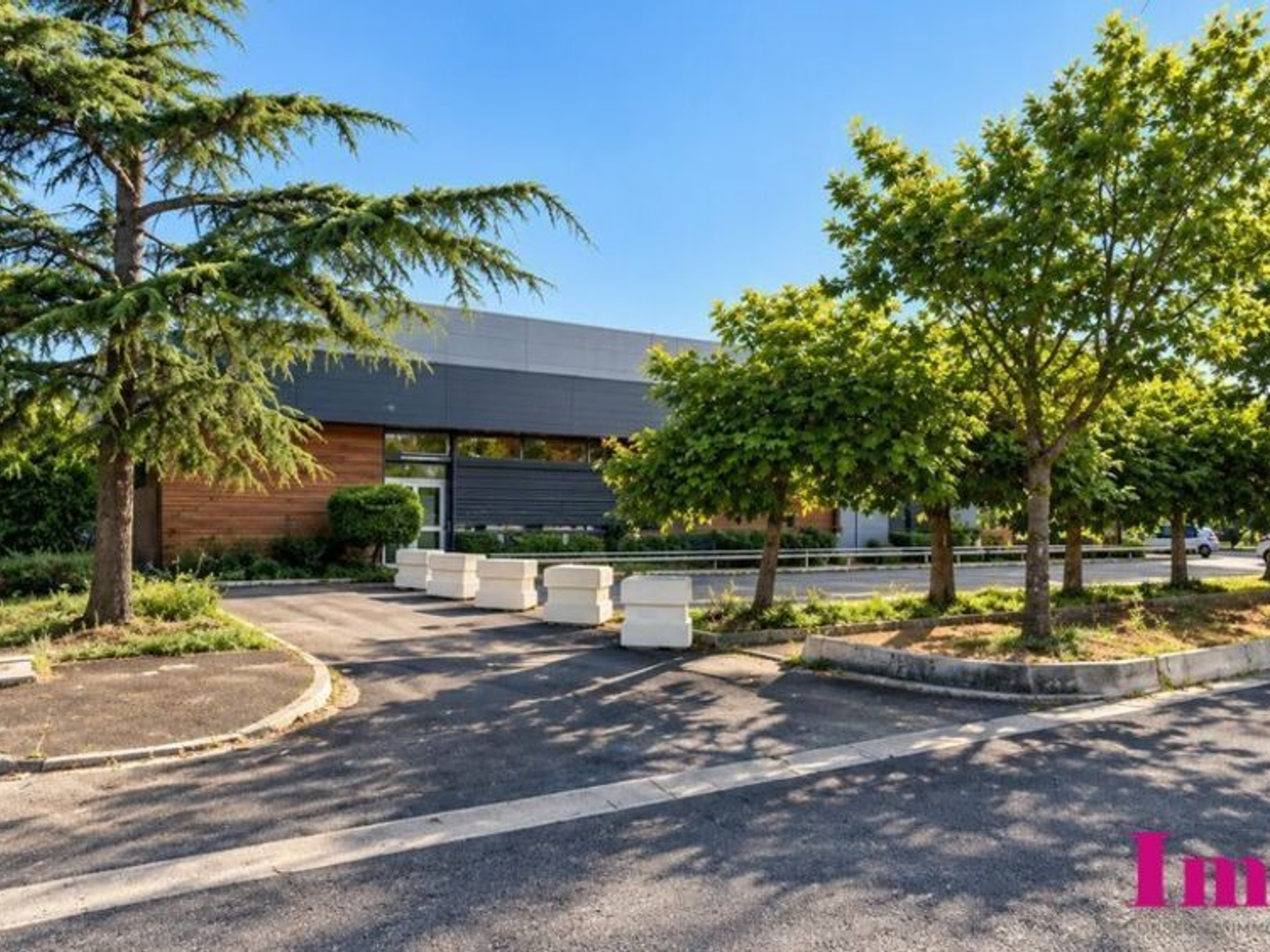 Locaux à vendre - 1000m2 - Bordeaux (33300)