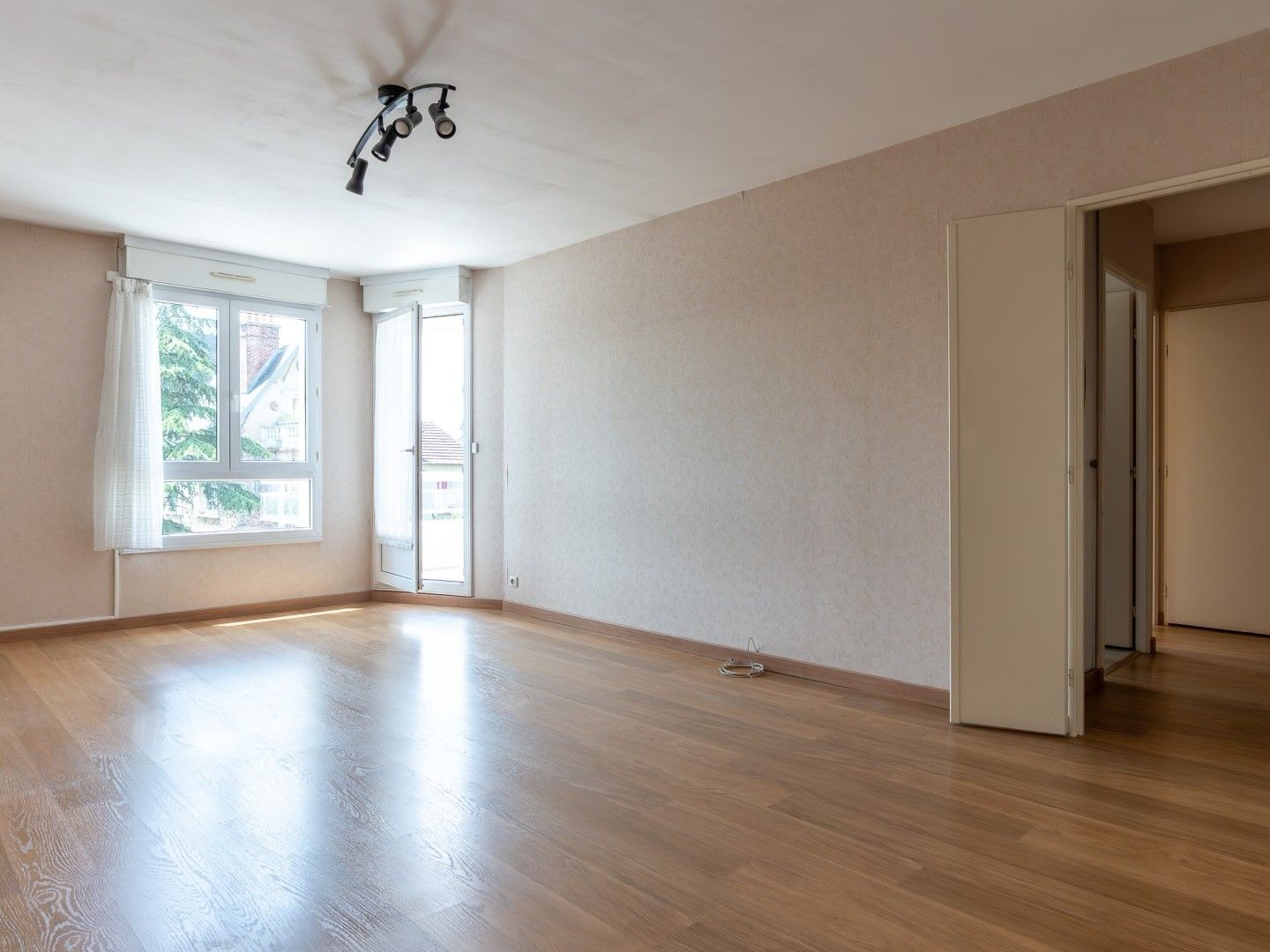 Appartement à vendre - 2 pièces - 48m2 - Villiers-Sur-Marne (94350)
