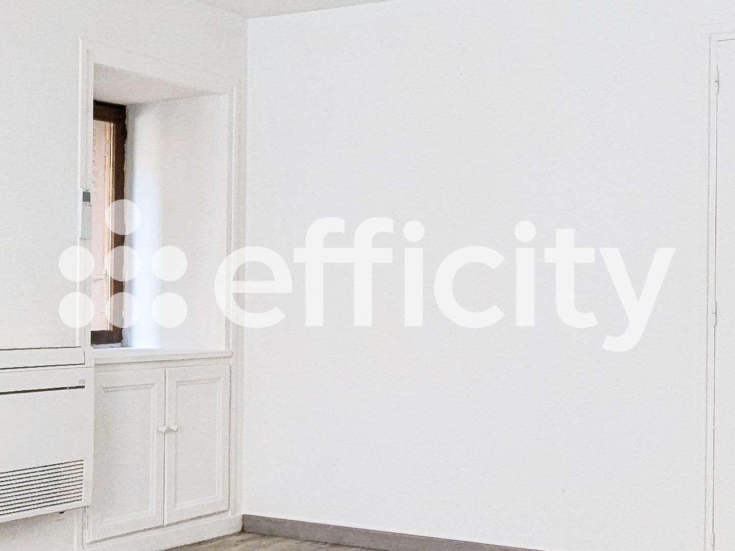Maison à vendre - 8 pièces - 132m2 - Lugny (71260)