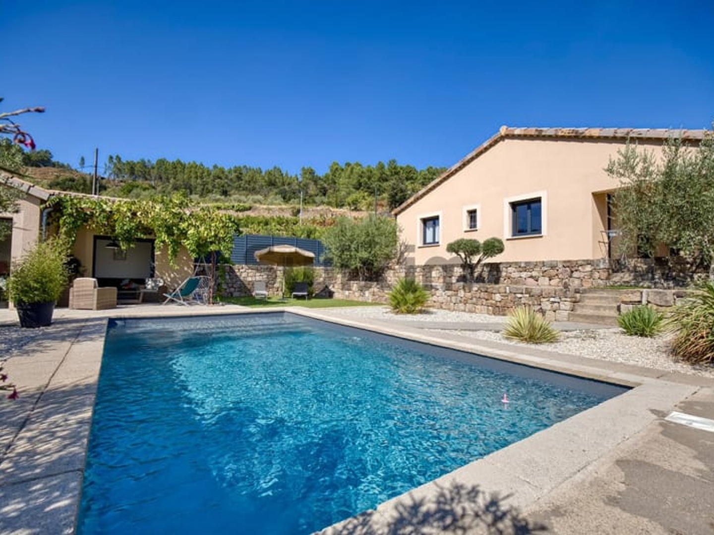 Maison à vendre - 6 pièces - 145m2 - Les Vans (07140)