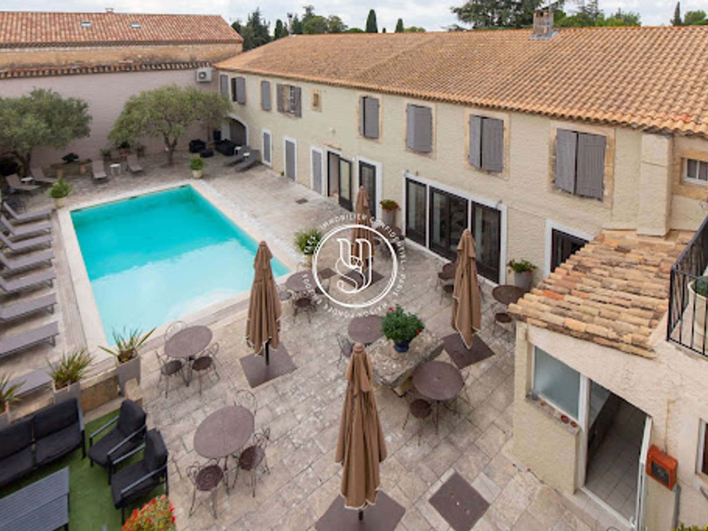 Propriété 20 pièces 600 m²