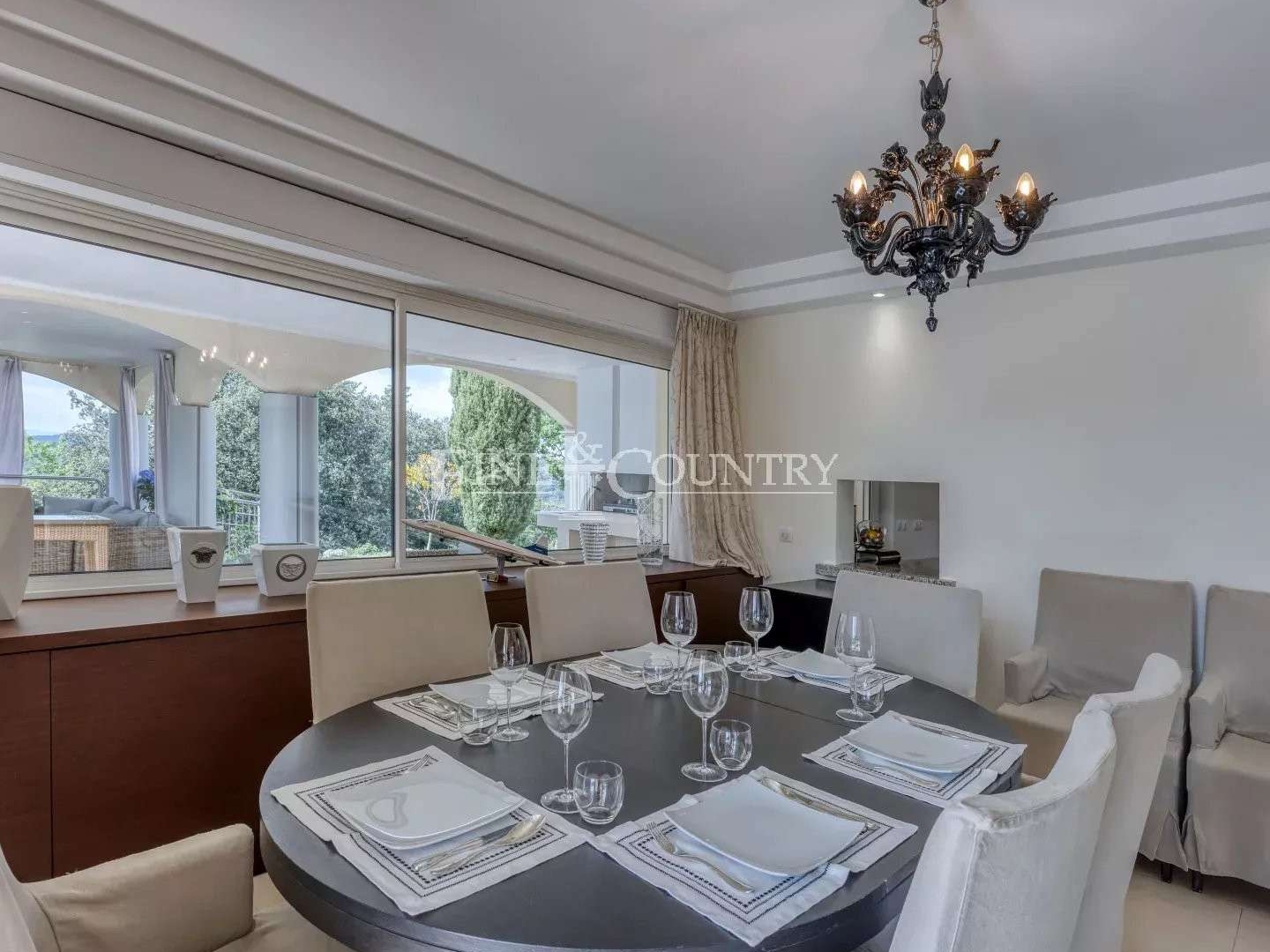 Maison à vendre - 10 pièces - 630m2 - Valbonne (06560)