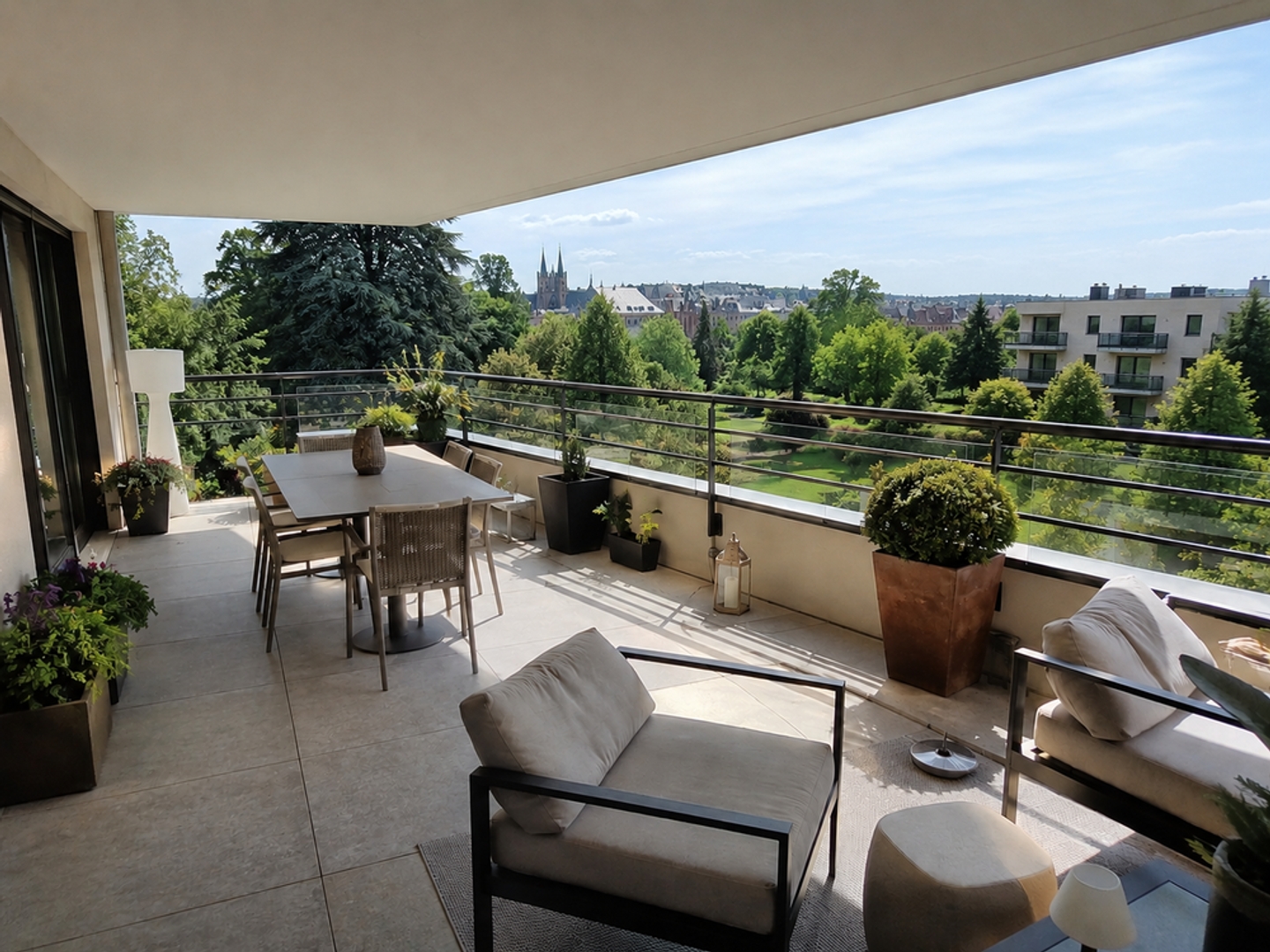 NEW! T3 + Terrasse 27m2 prox amphithéâtre et gare
