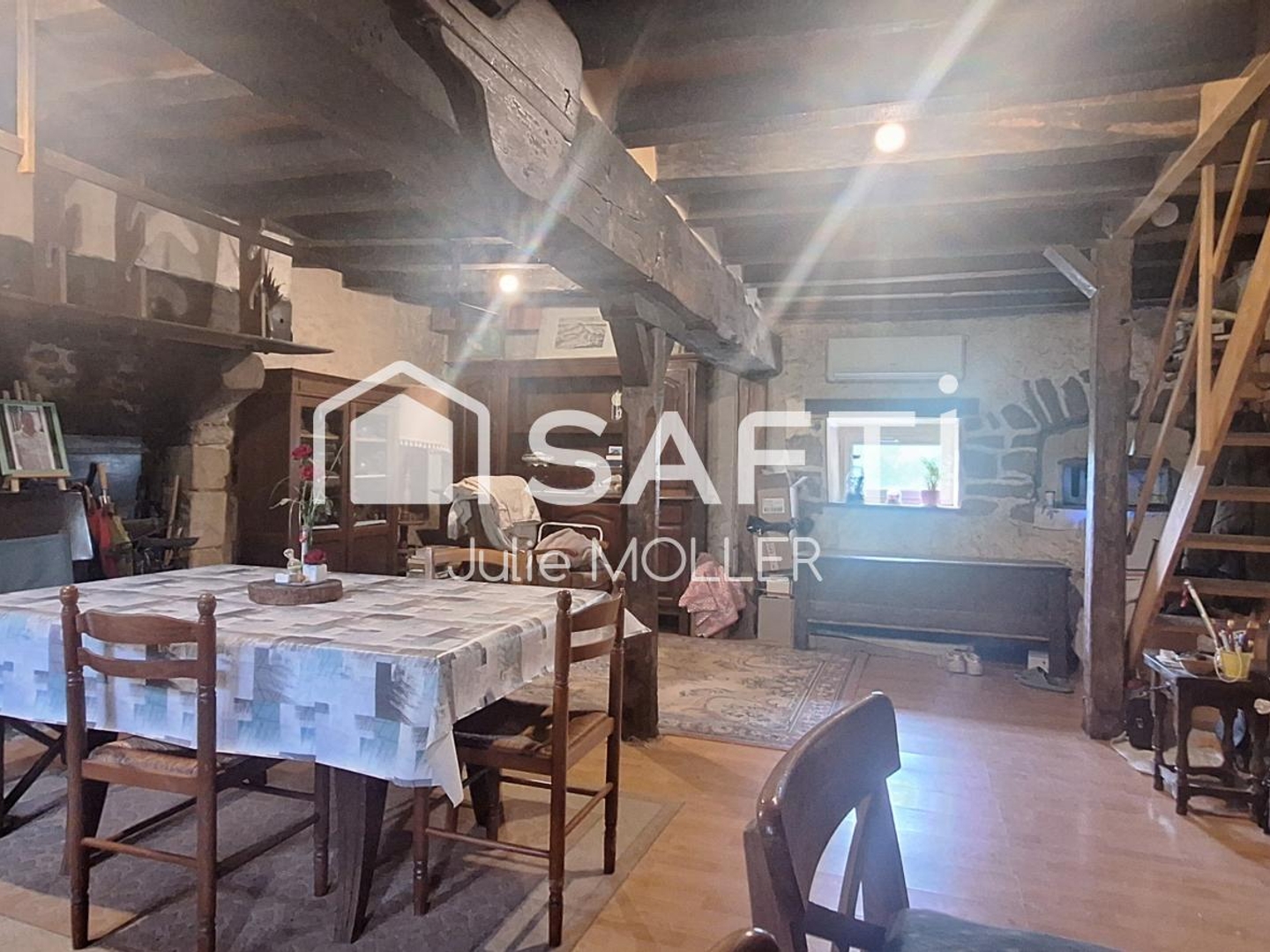 Maison à vendre - 5 pièces - 95m2 - Ladapeyre (23270)