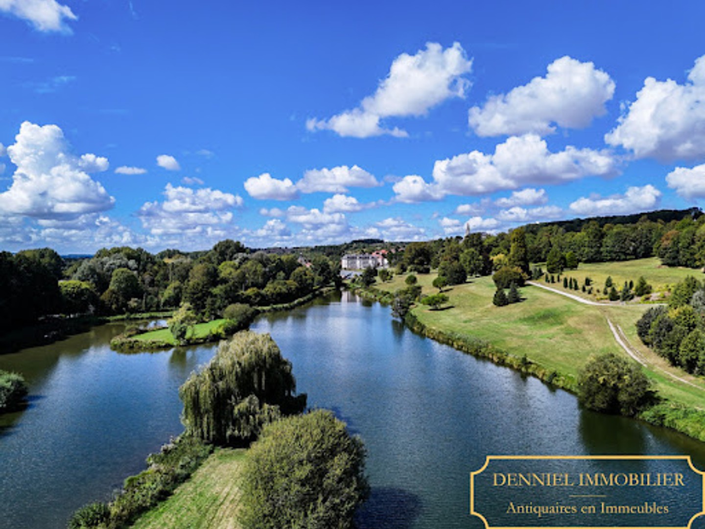 Maison à vendre - 30 pièces - 1500m2 - Abbeville (80100)