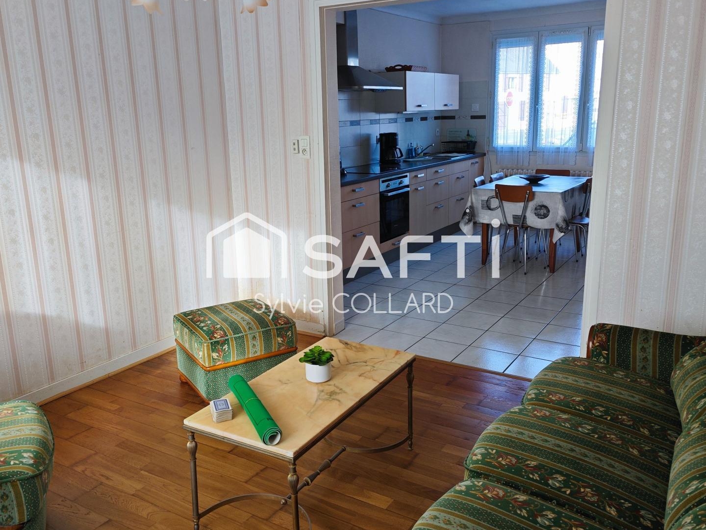 Maison à vendre - 8 pièces - 126m2 - La Chapelle-Des-M... (44410)