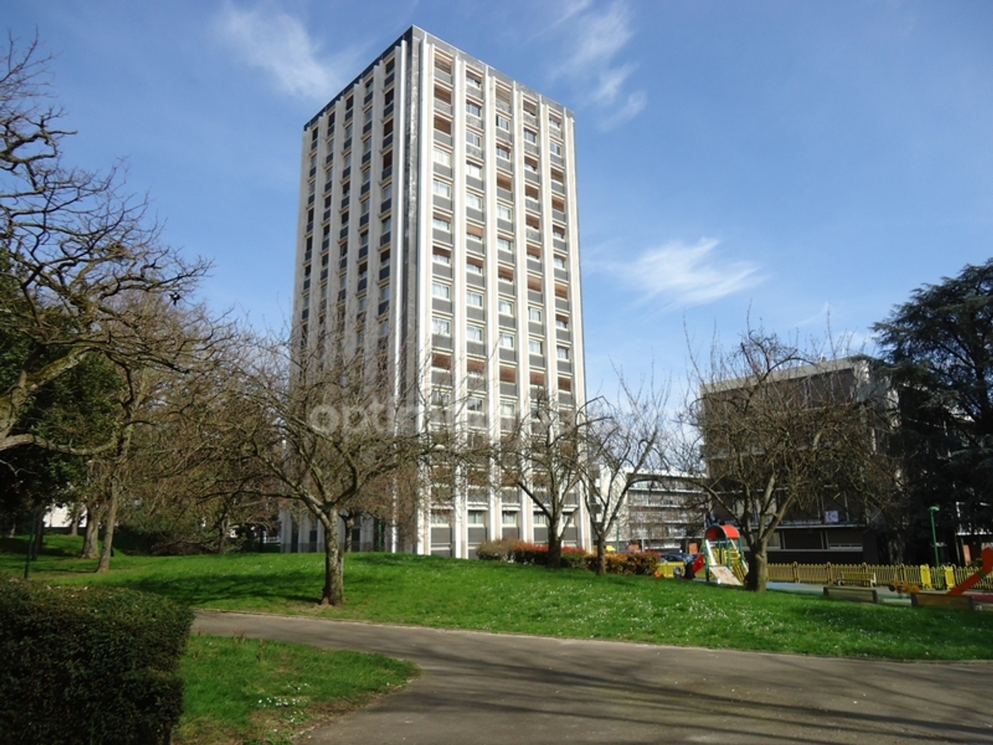 Appartement à vendre - 4 pièces - 79m2 - Sarcelles (95200)