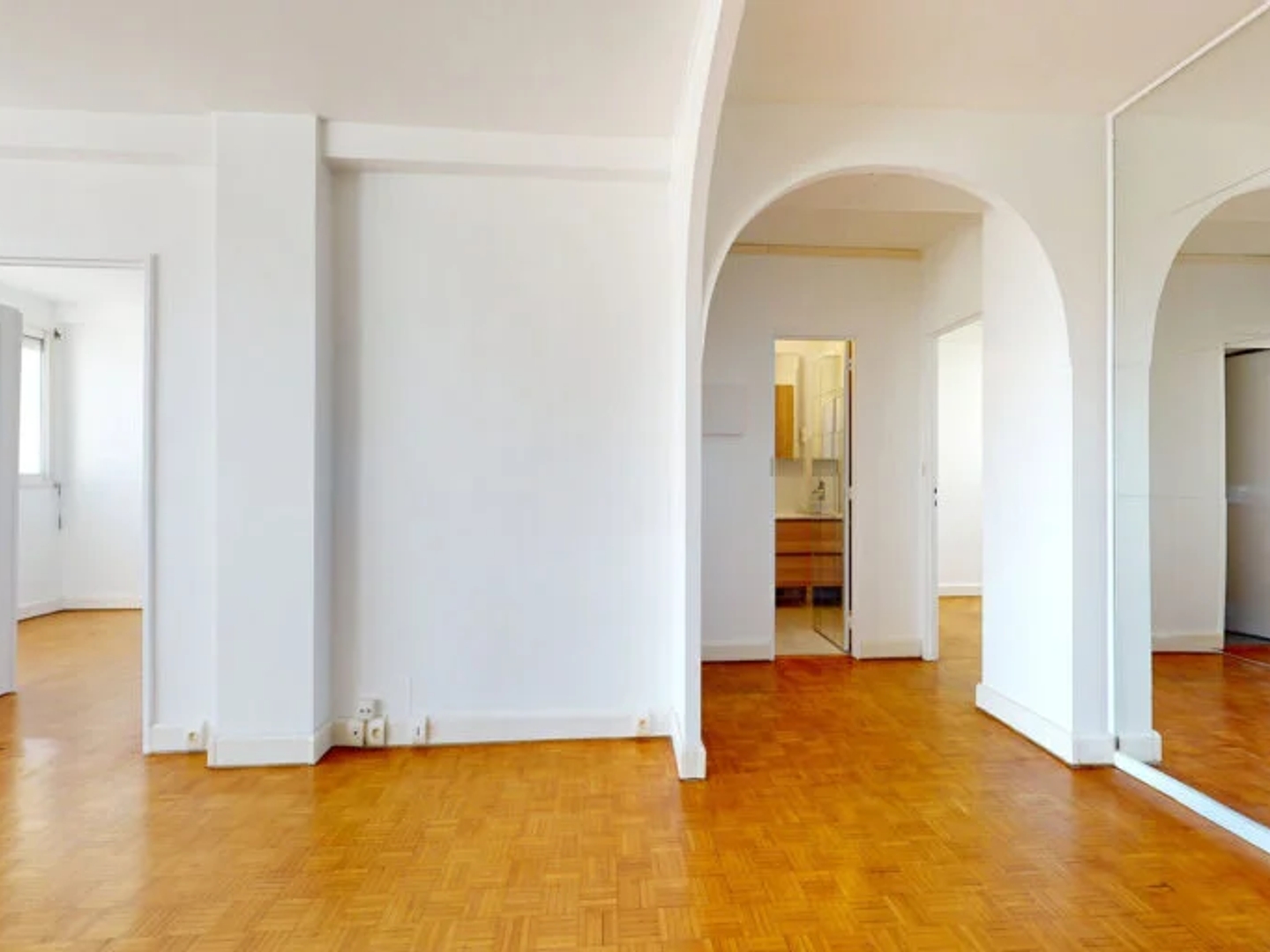 Appartement à vendre - 4 pièces - 76m2 - Paris 15e (75015)