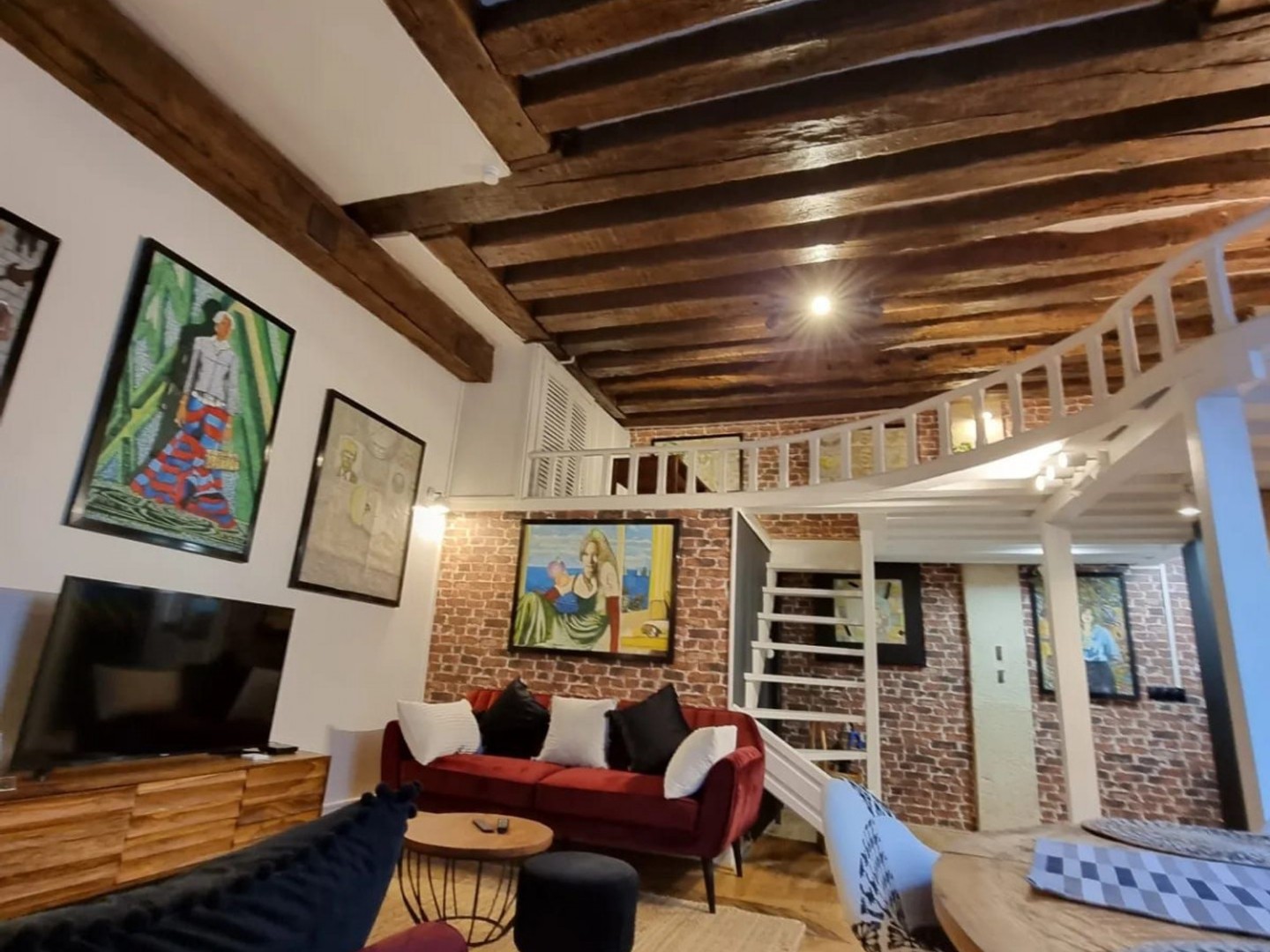 Merveilleux appartement, très calme, très bon quartier, Paris (loyer tout inclus)