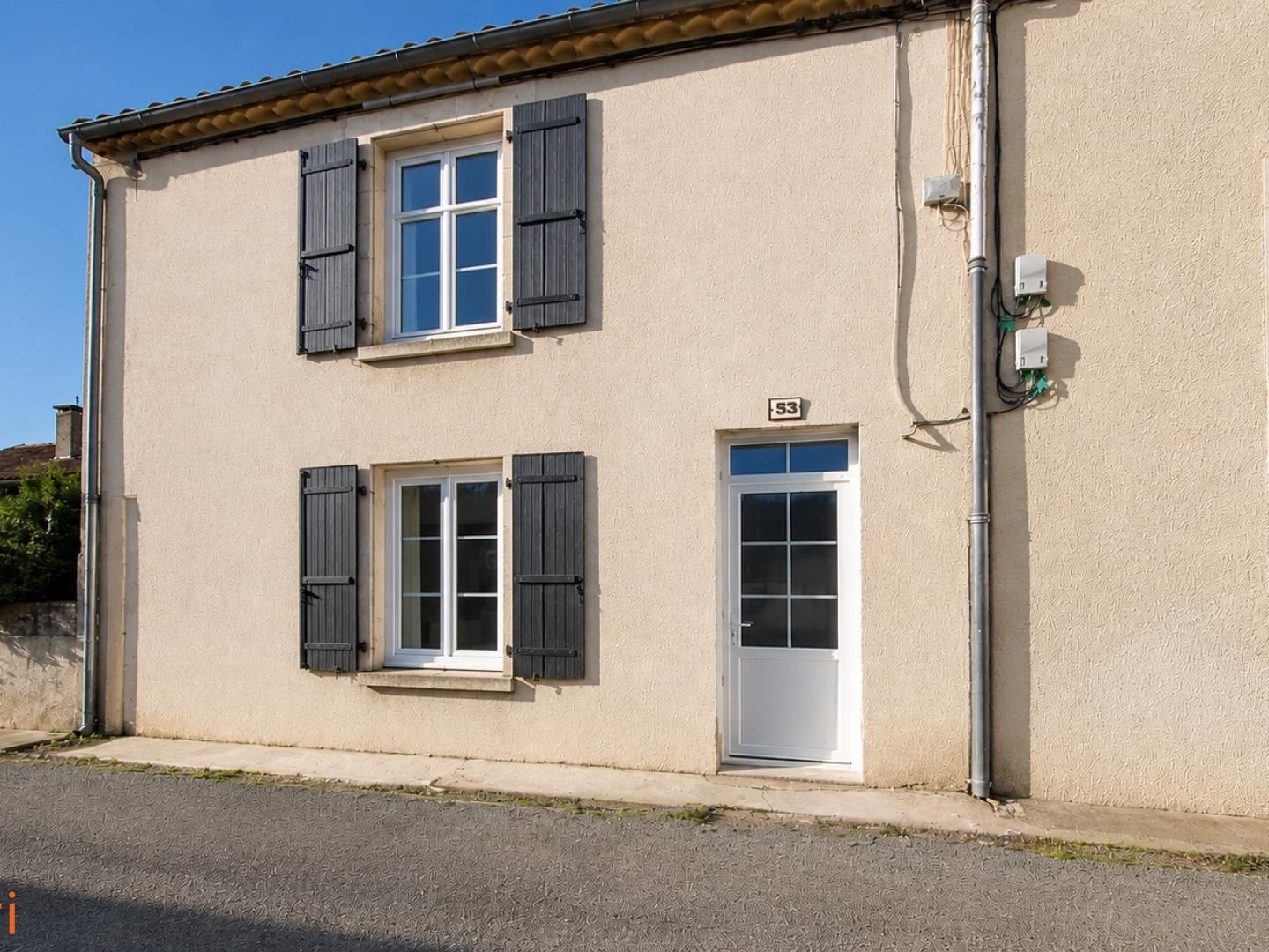 Maison de ville avec extérieur