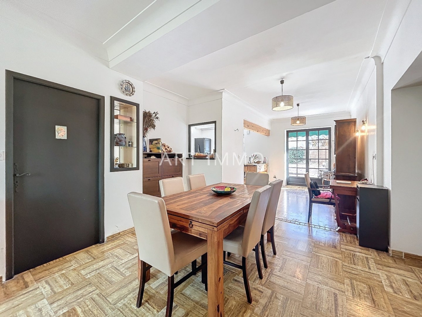 Maison à vendre - 7 pièces - 213m2 - Cavaillon (84300)
