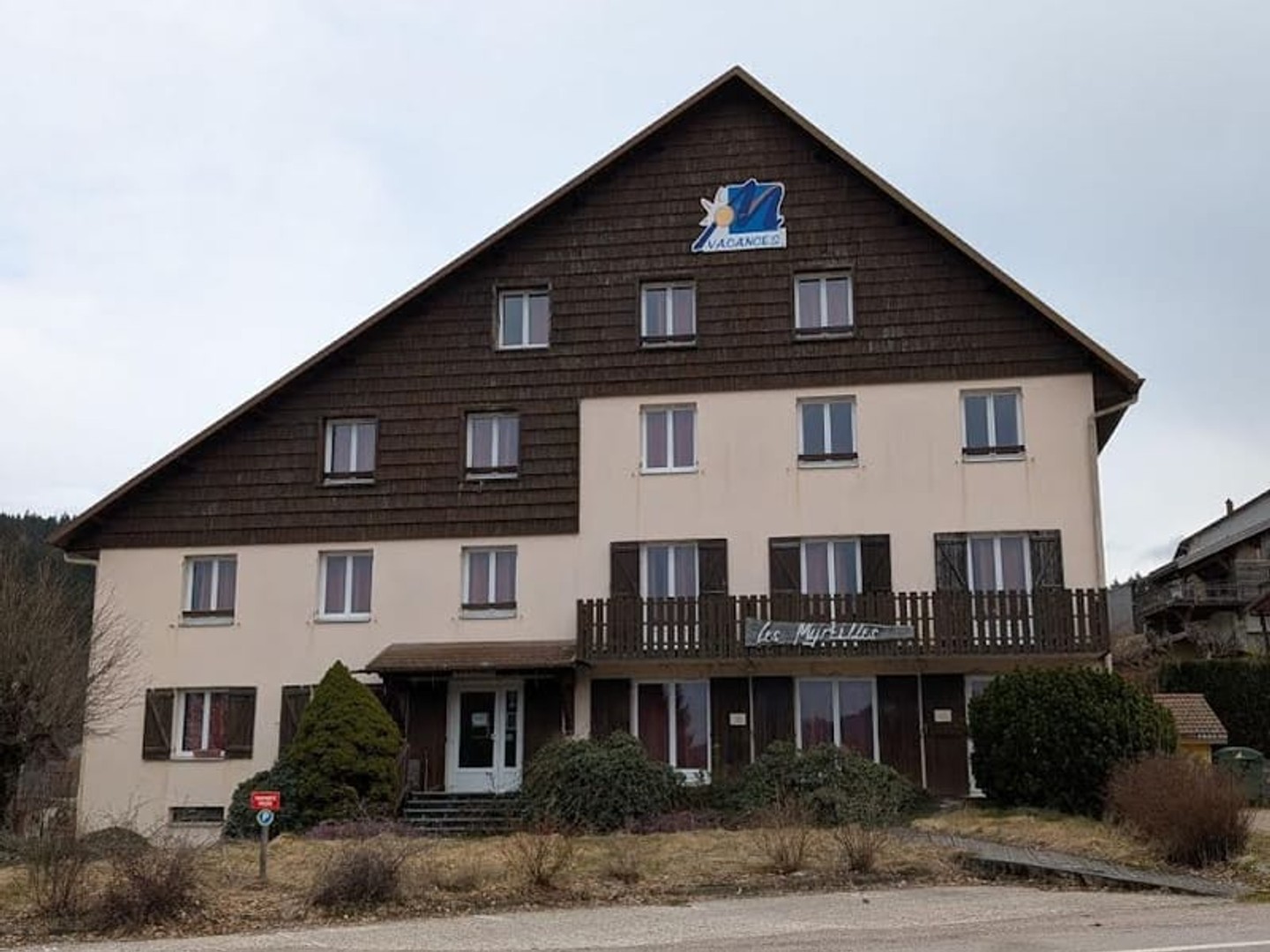 Immeuble 871 m²
