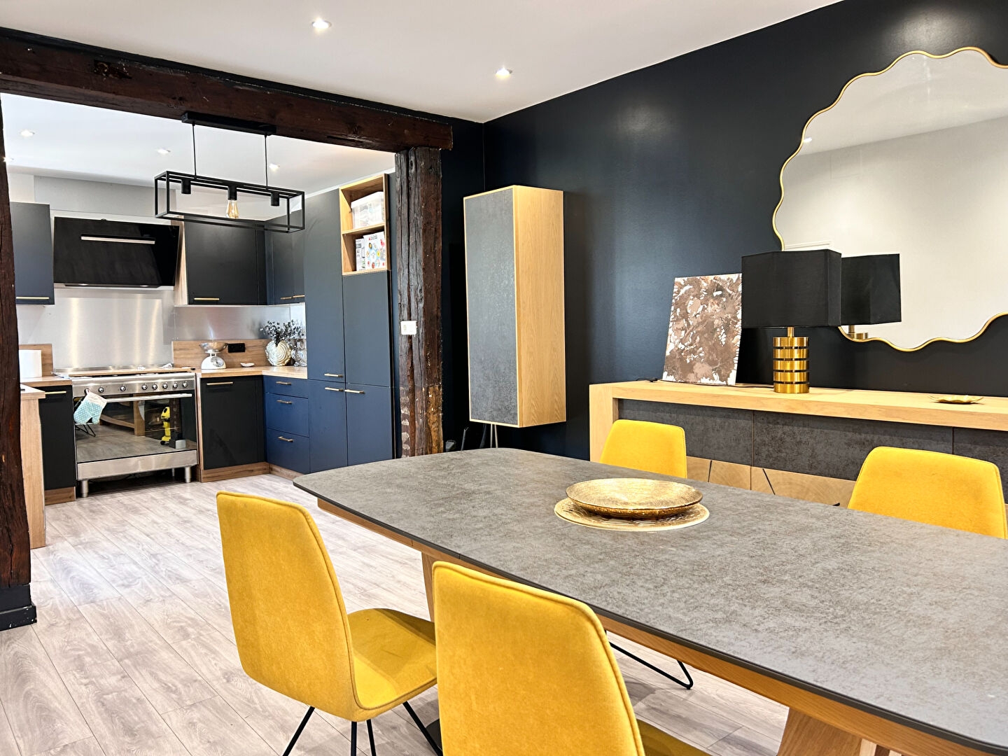 Maison à vendre - 9 pièces - 185m2 - Aulnay-Sous-Bois (93600)