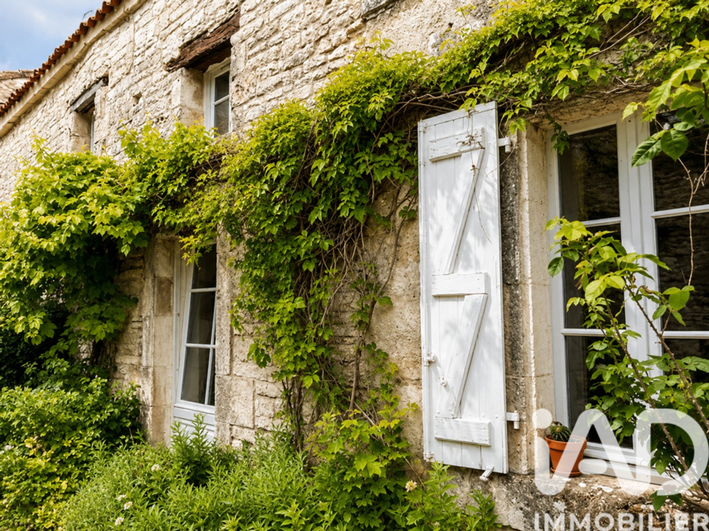 Maison 9 pièces 327 m²