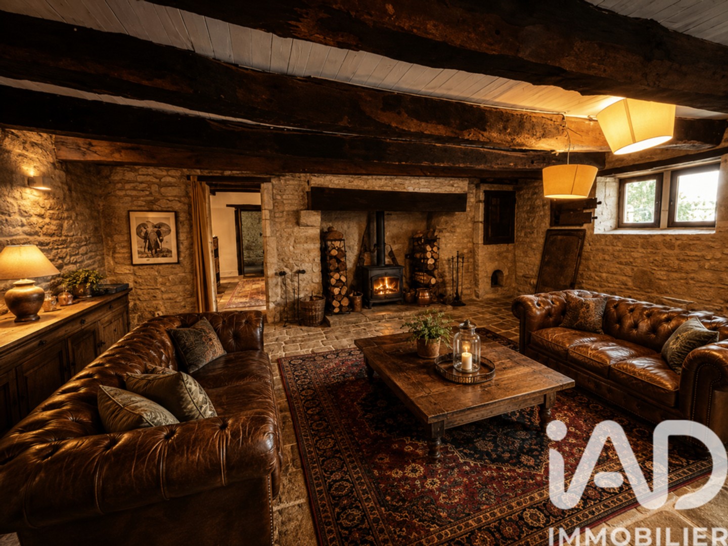 Maison à vendre - 9 pièces - 327m2 - Maine-De-Boixe (16230)