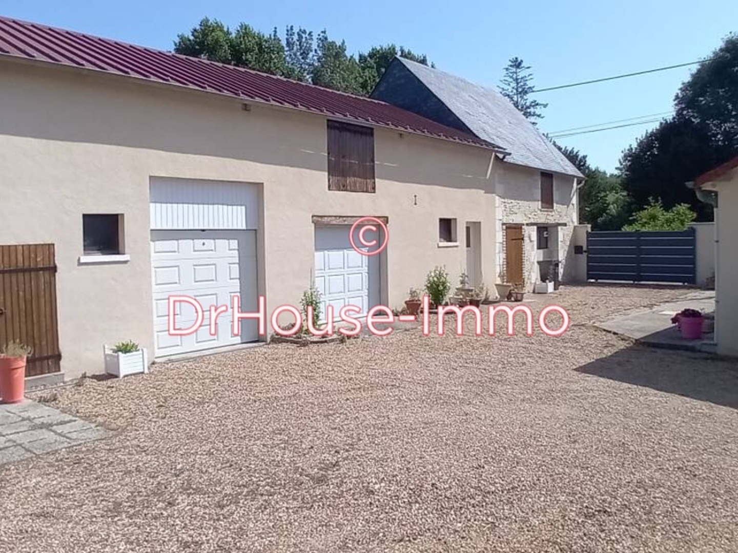Maison à vendre - 6 pièces - 123m2 - Savigné-Sur-Lathan (37340)