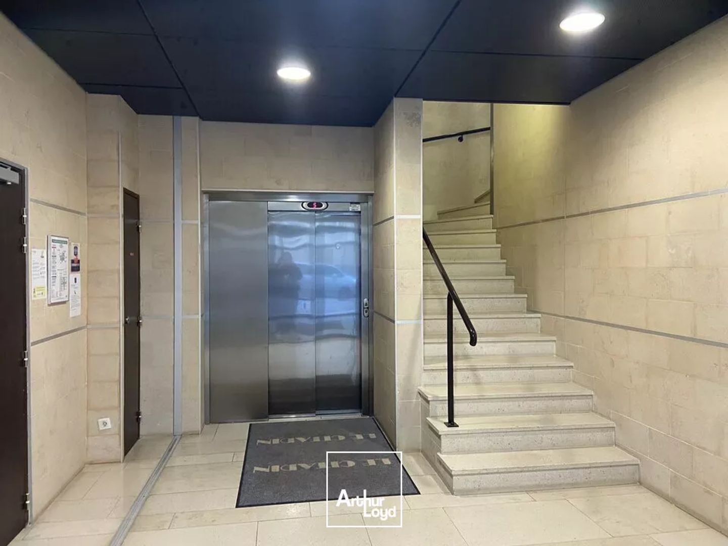 Bureaux à vendre - 60m2 - Dijon (21000)