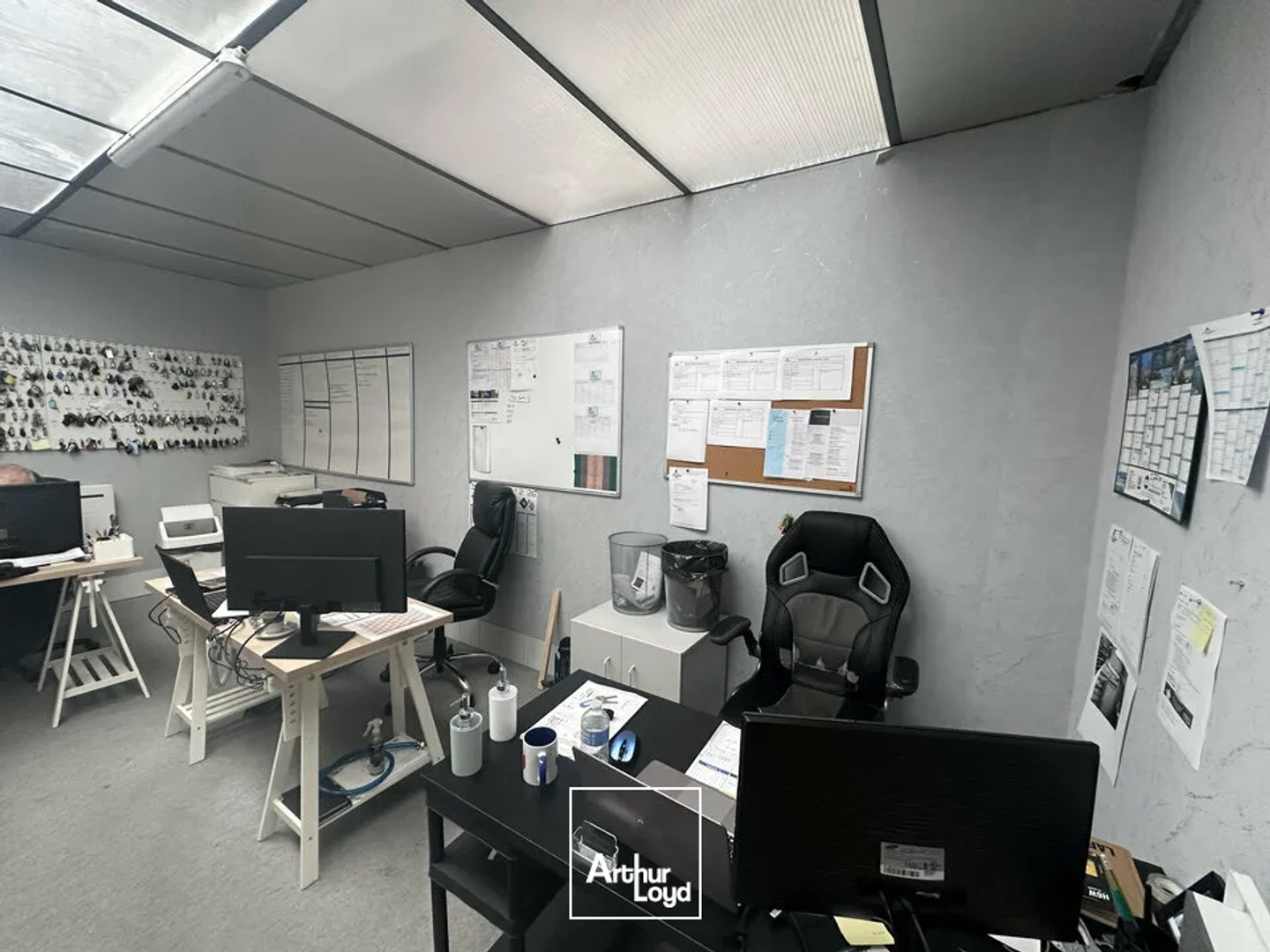 Locaux à vendre - 160m2 - Reims (51100)