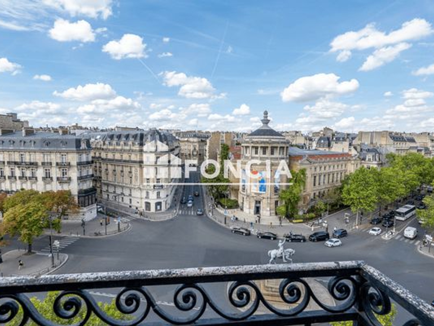 Appartement à vendre - 3 pièces - 76m2 - Paris 16e (75016)