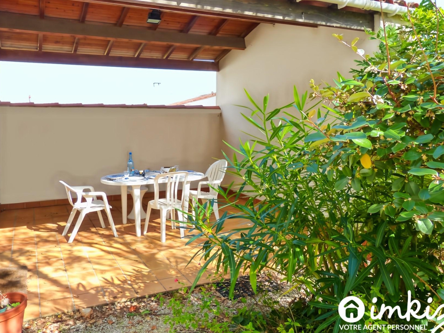 Maison calme, proche de la mer, 3 ch., avec patio