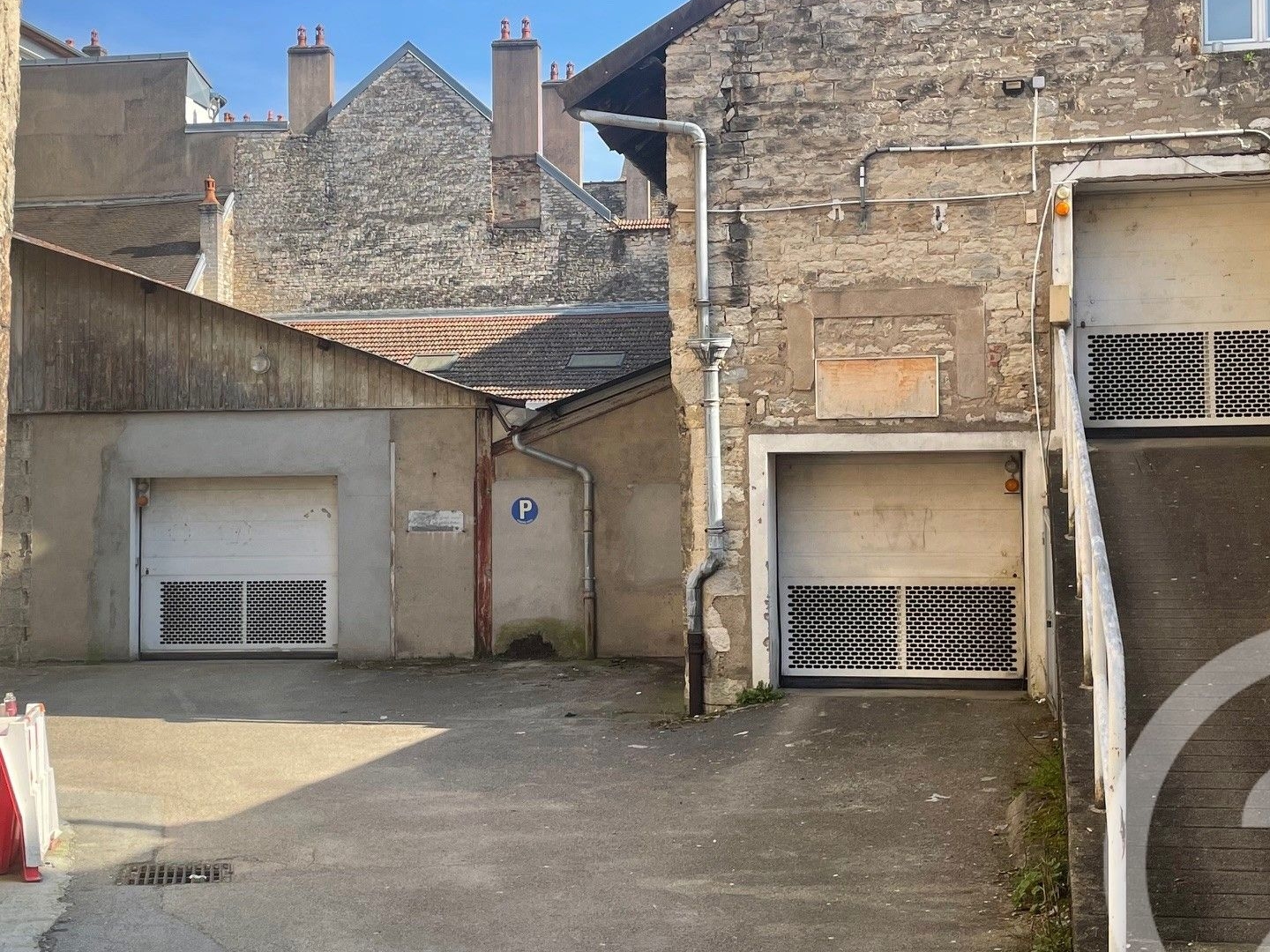 Parking 14 m²