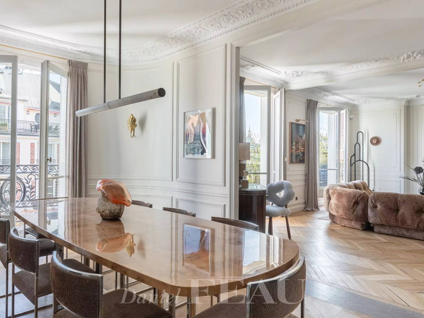 Paris 7e - Champ de Mars - Appartement d'exception avec balcons