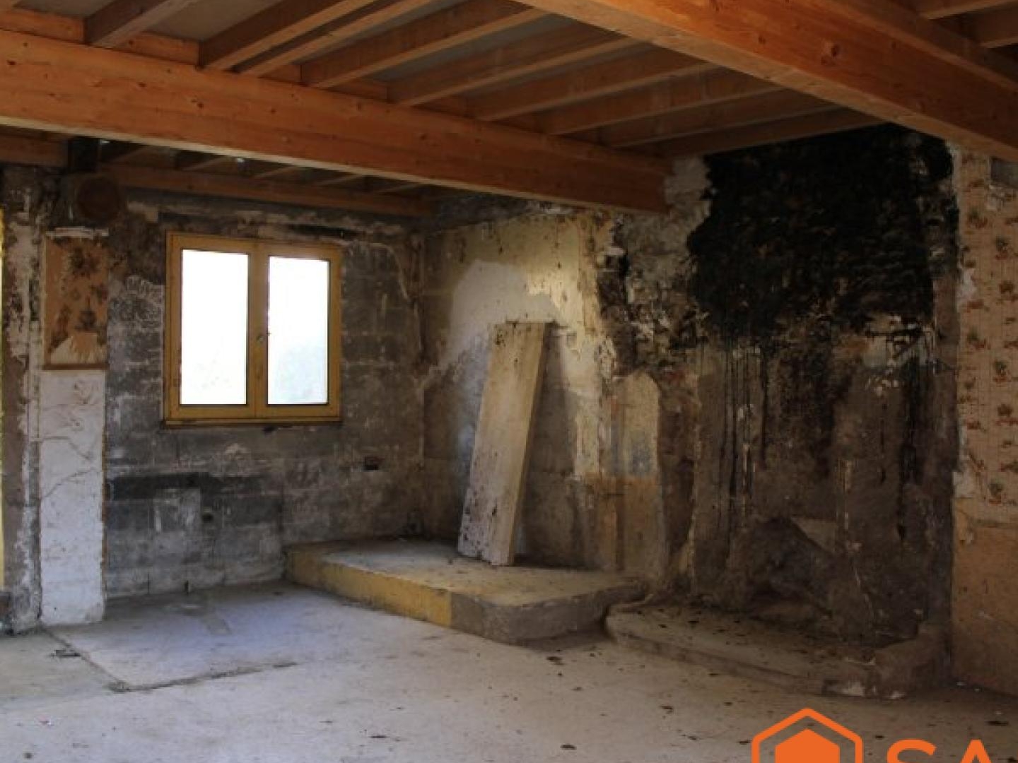 Maison à vendre - 4 pièces - 127m2 - Corrombles (21460)