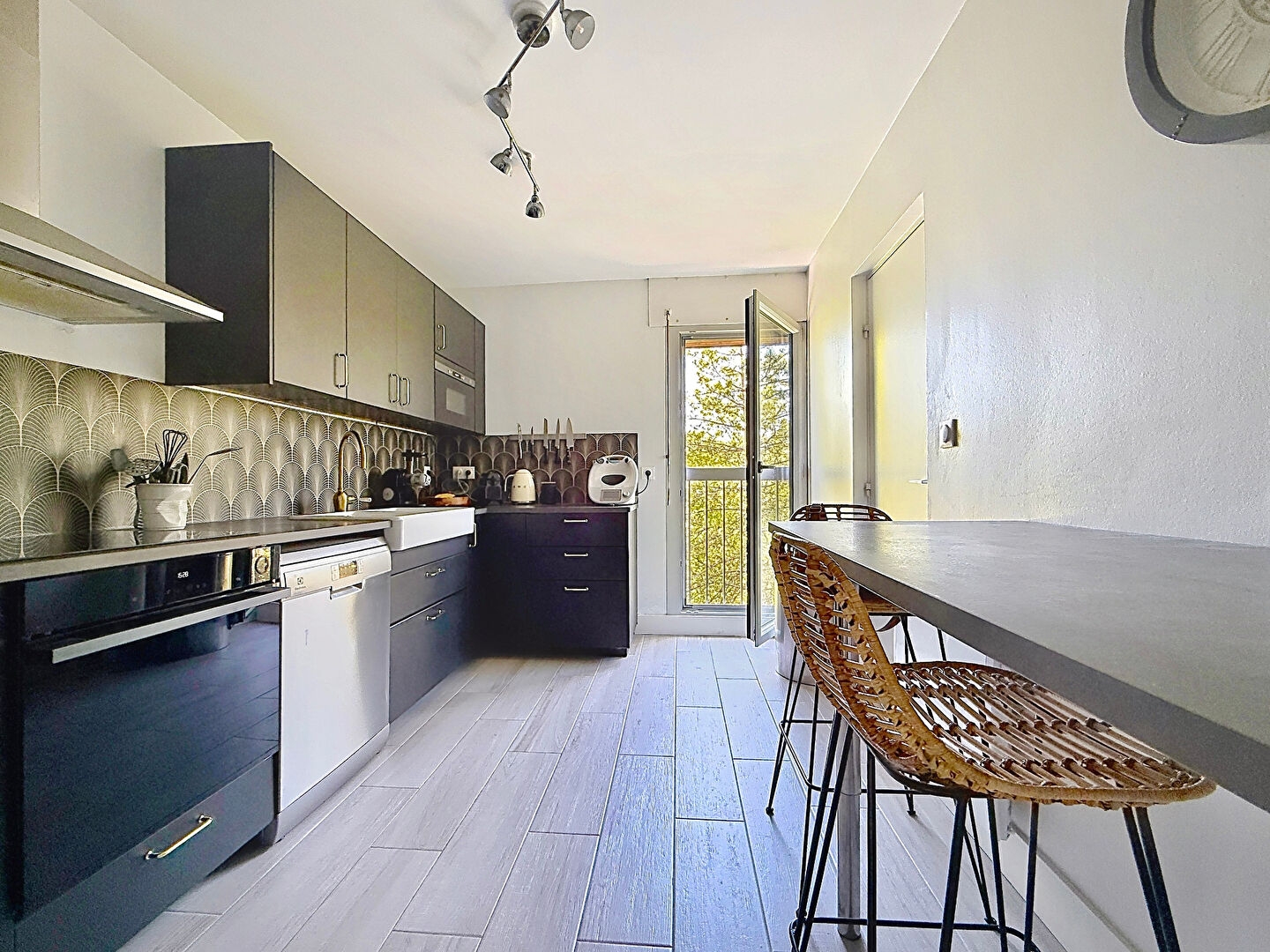 Appartement à vendre - 6 pièces - 126m2 - Saint-Avertin (37550)