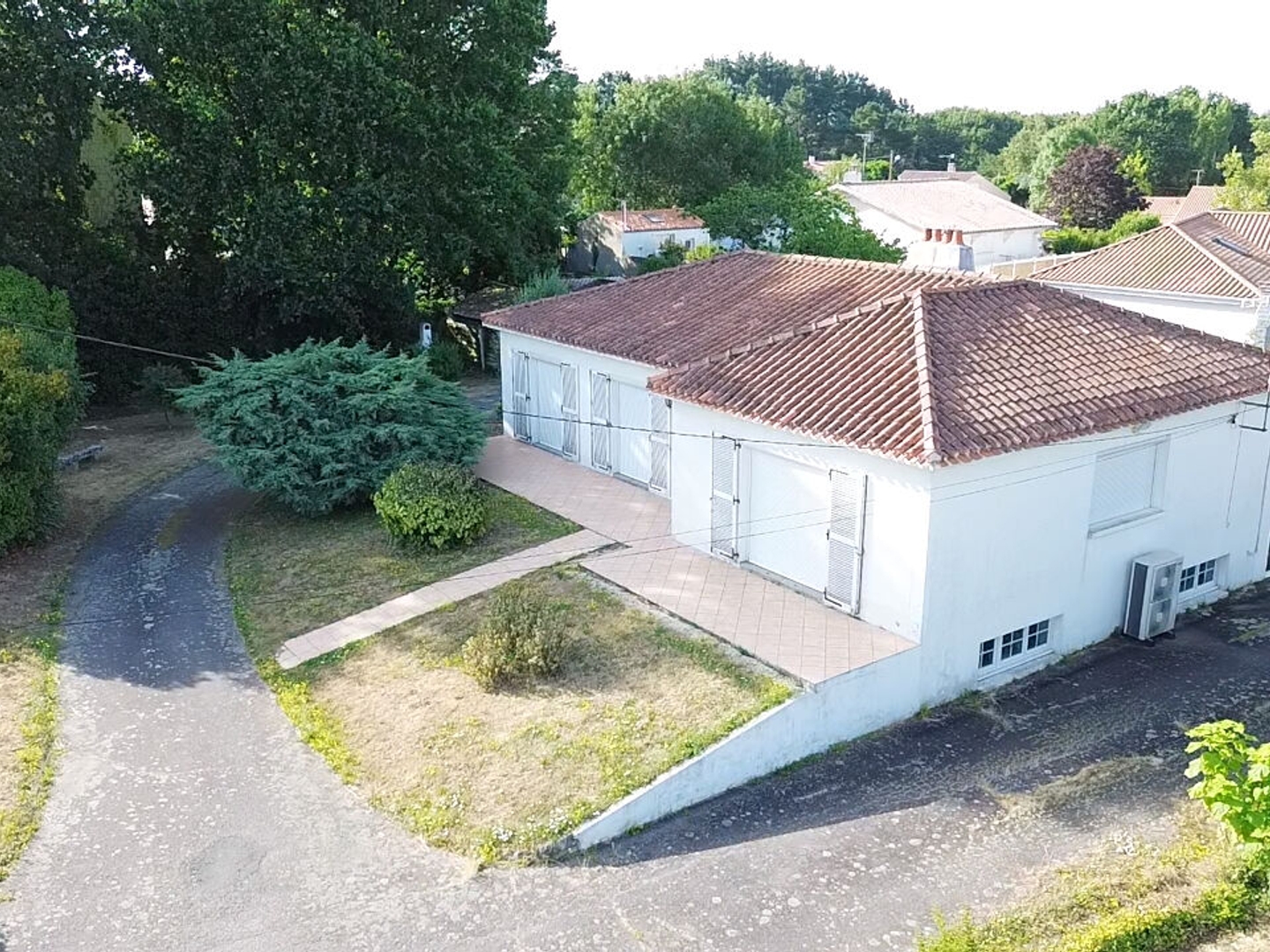 Maison à vendre à AIZENAY - 117m² avec 1200 m² de terrain, proche du centre