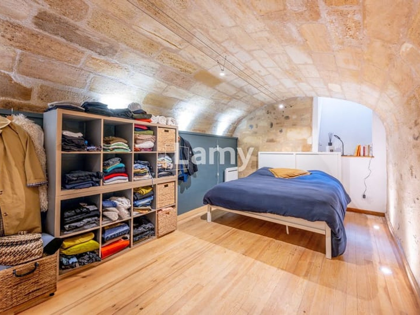 Immeuble à vendre - 193m2 - Bordeaux (33000)