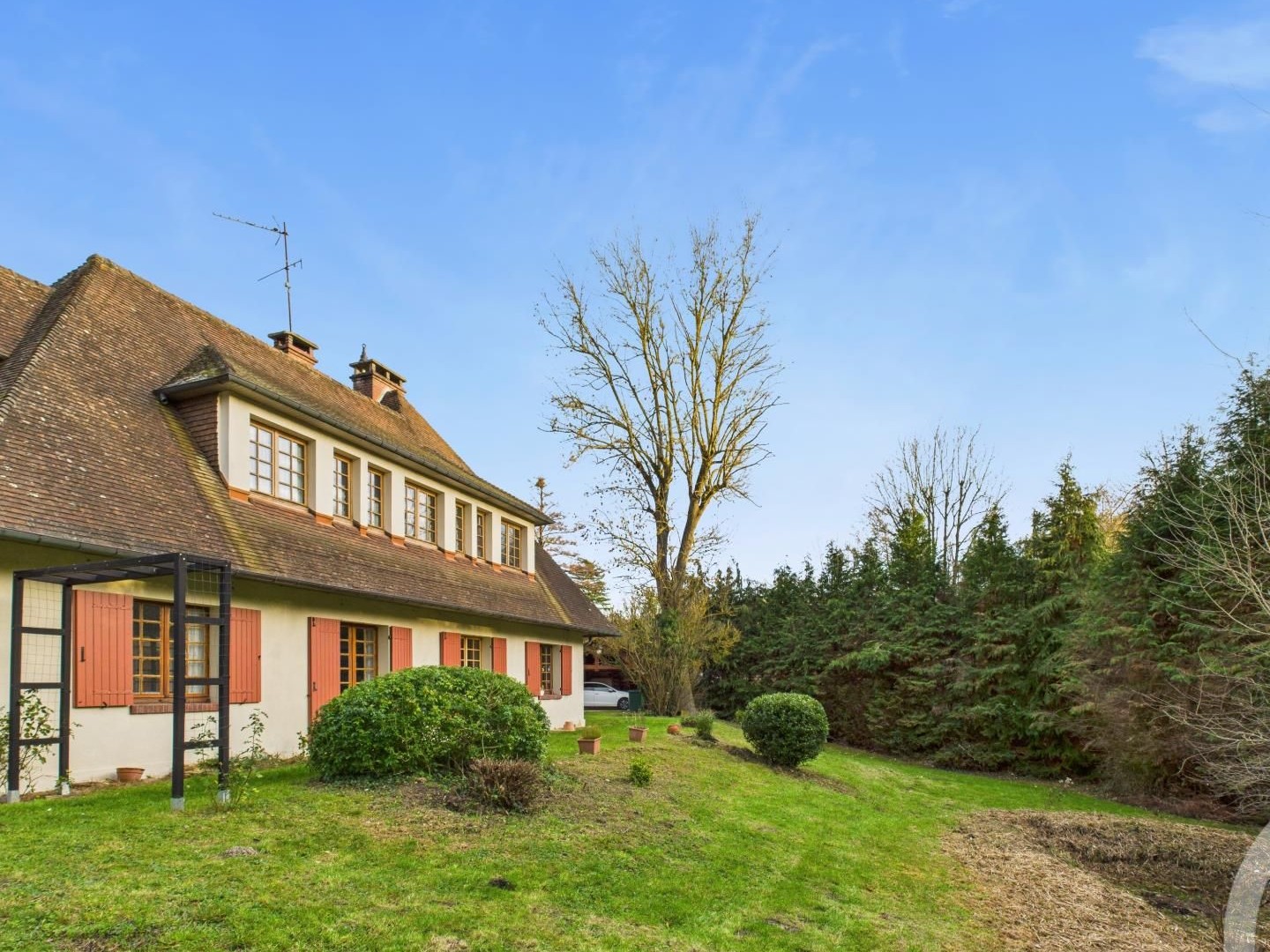 Maison 7 pièces 224 m²