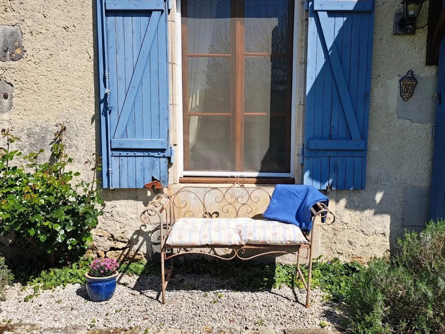 Maison à vendre - 4 pièces - 137m2 - Nérignac (86150)