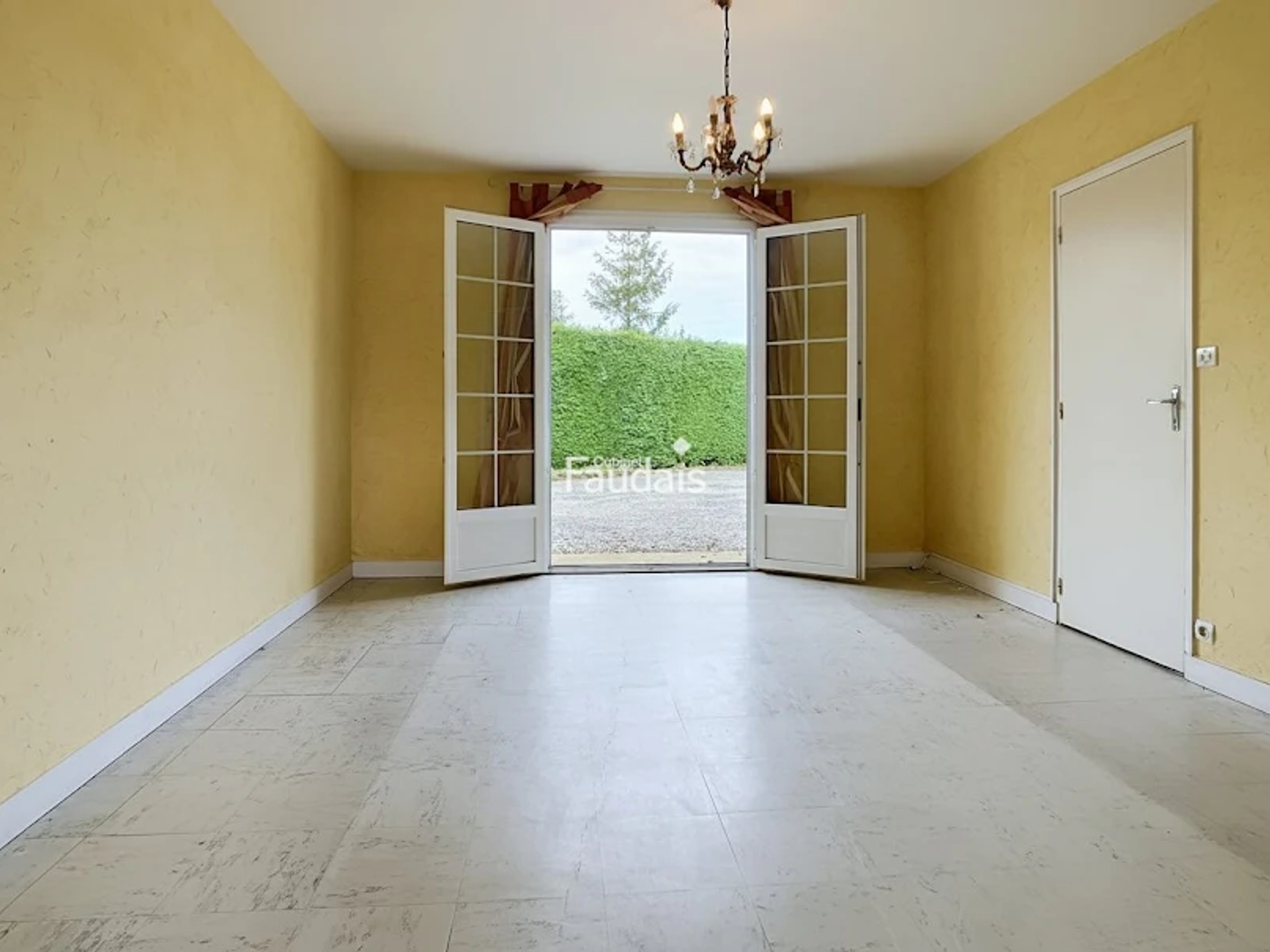 Maison à vendre - 5 pièces - 80m2 - Monthuchon (50200)