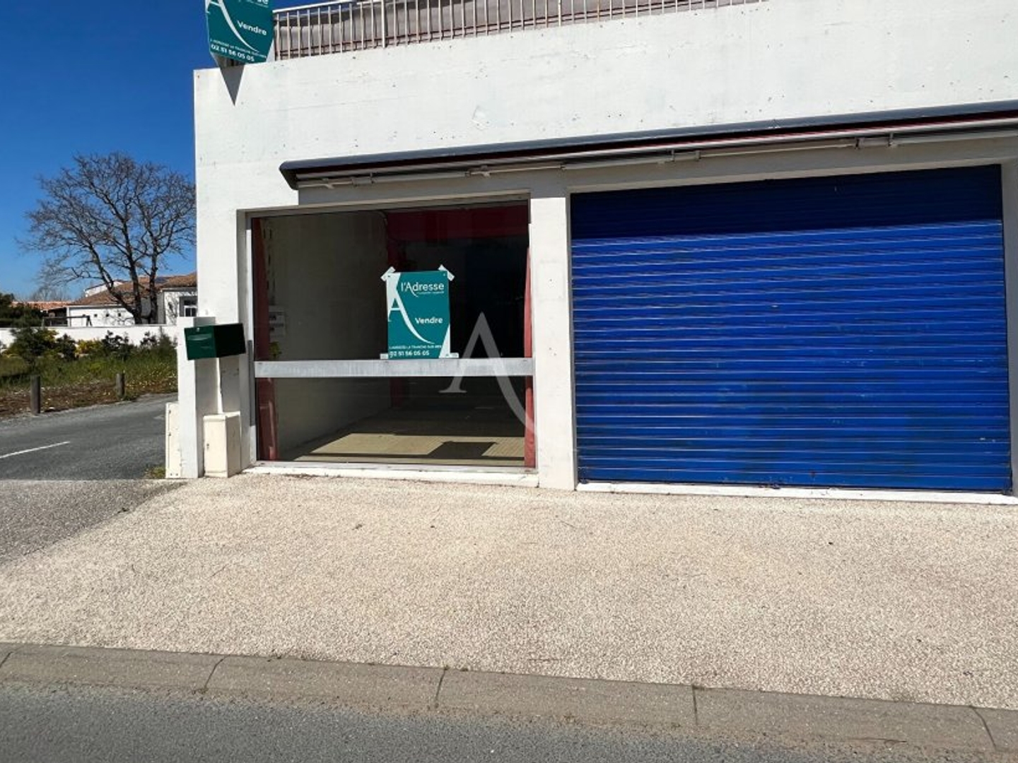 Commerce 86 m²